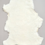 Farmhouse Pottery Home Rugs Natural Sheepskin in Ivory Ivory / 41" X 24"