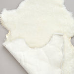 Farmhouse Pottery Home Rugs Natural Sheepskin in Ivory Ivory / 41" X 24"