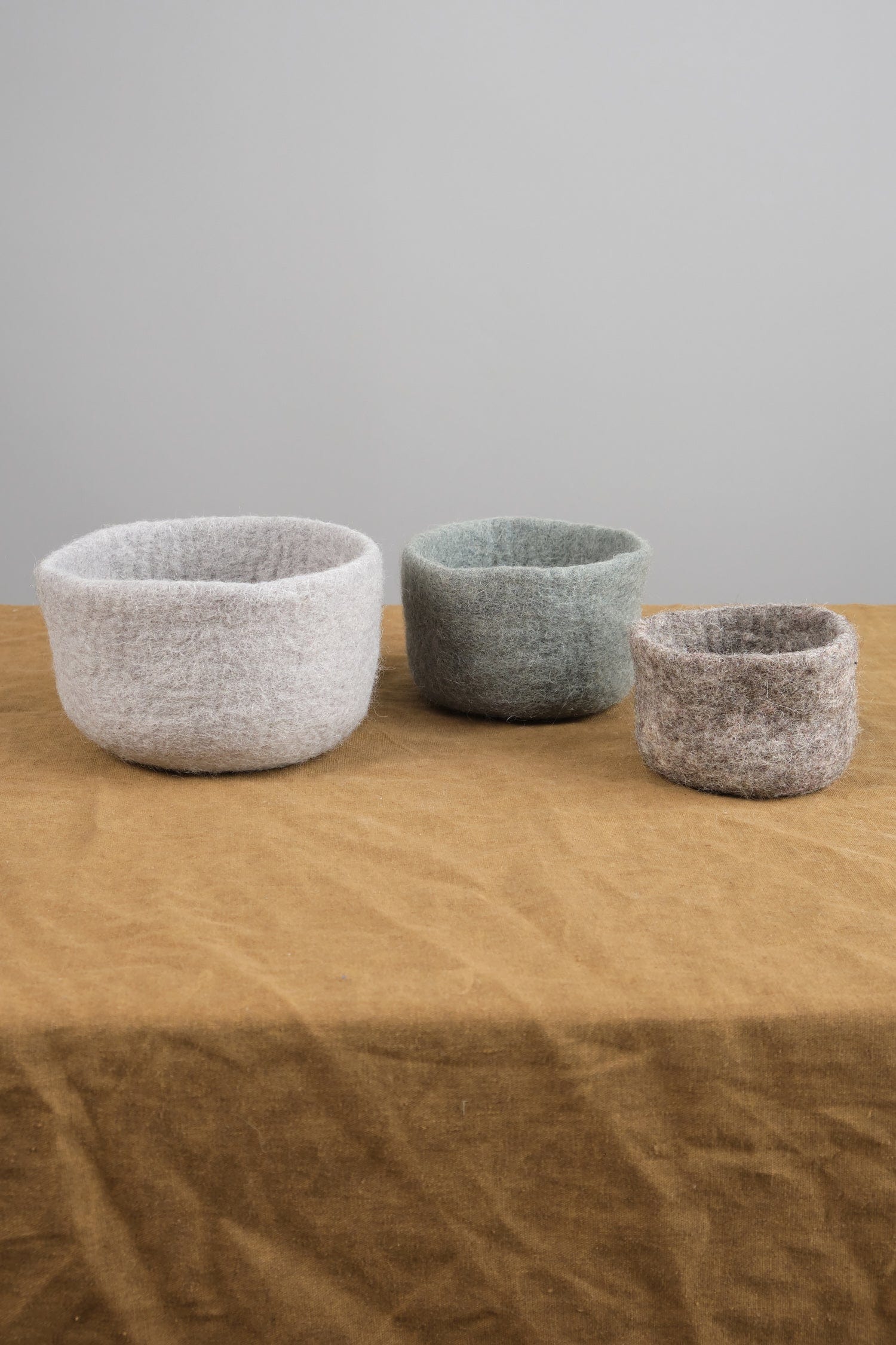 Farmhouse Pottery Home Baskets Artisan Felt Nesting Bowls Set of 3