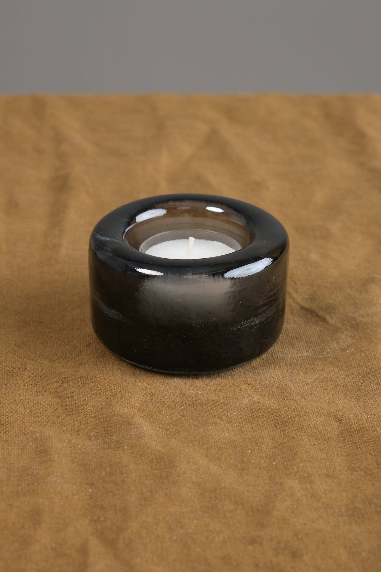 Riverstone Tealight in Smoke