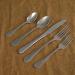 Farmhouse Pottery Home Kitchen Utensils Woodstock 5-Piece Flatware Set