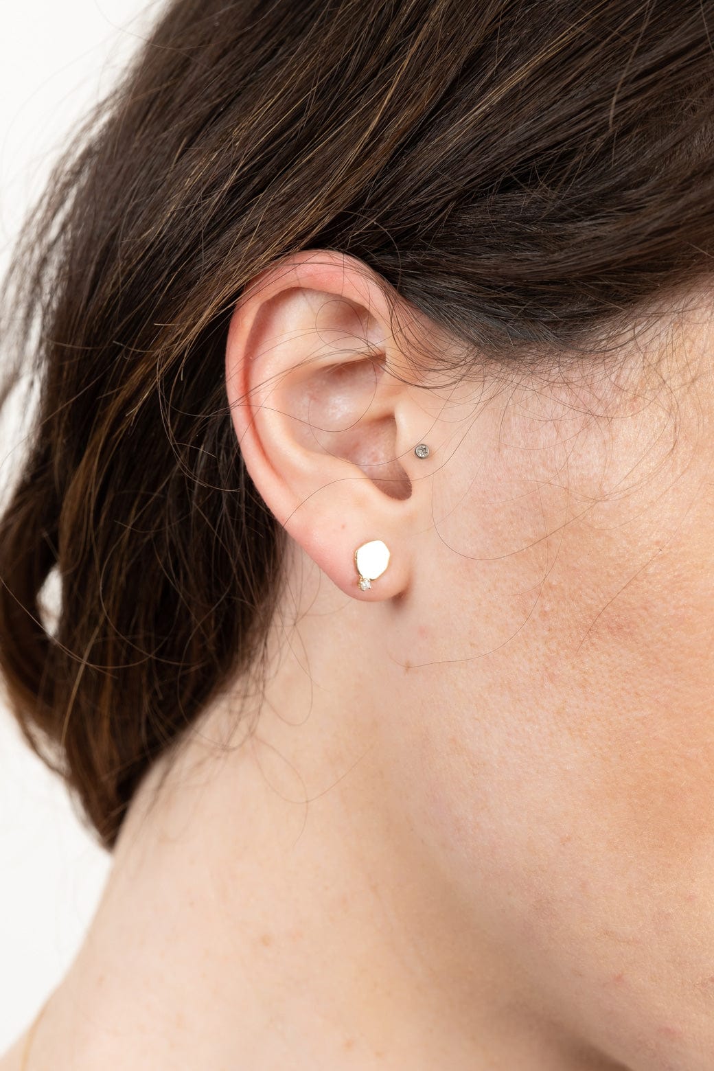 WWAKE Jewelry Earrings Medium Disc Stud Earring Diamond