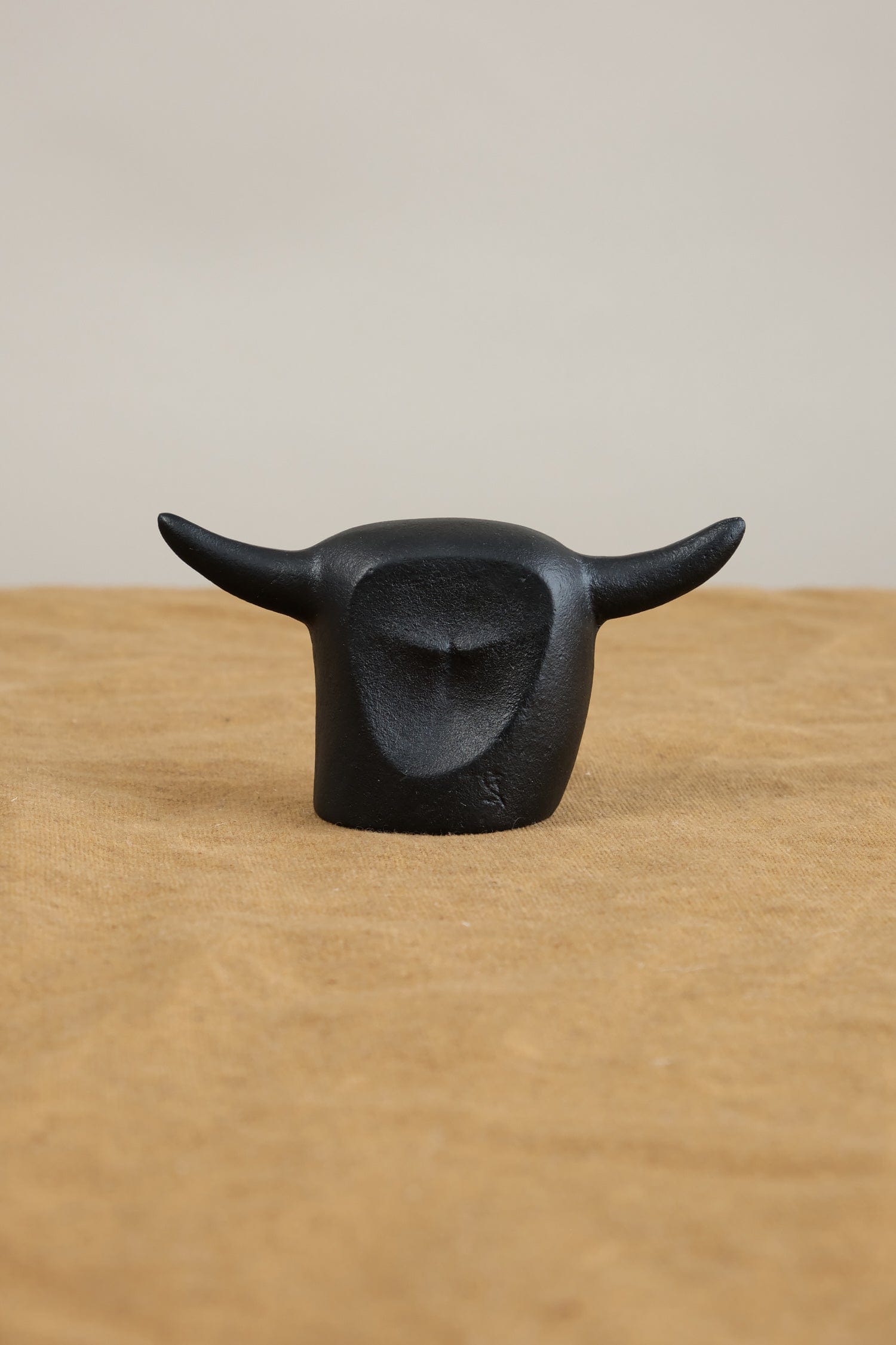 Tadahiro Baba Home Objects Cow Paper Weight