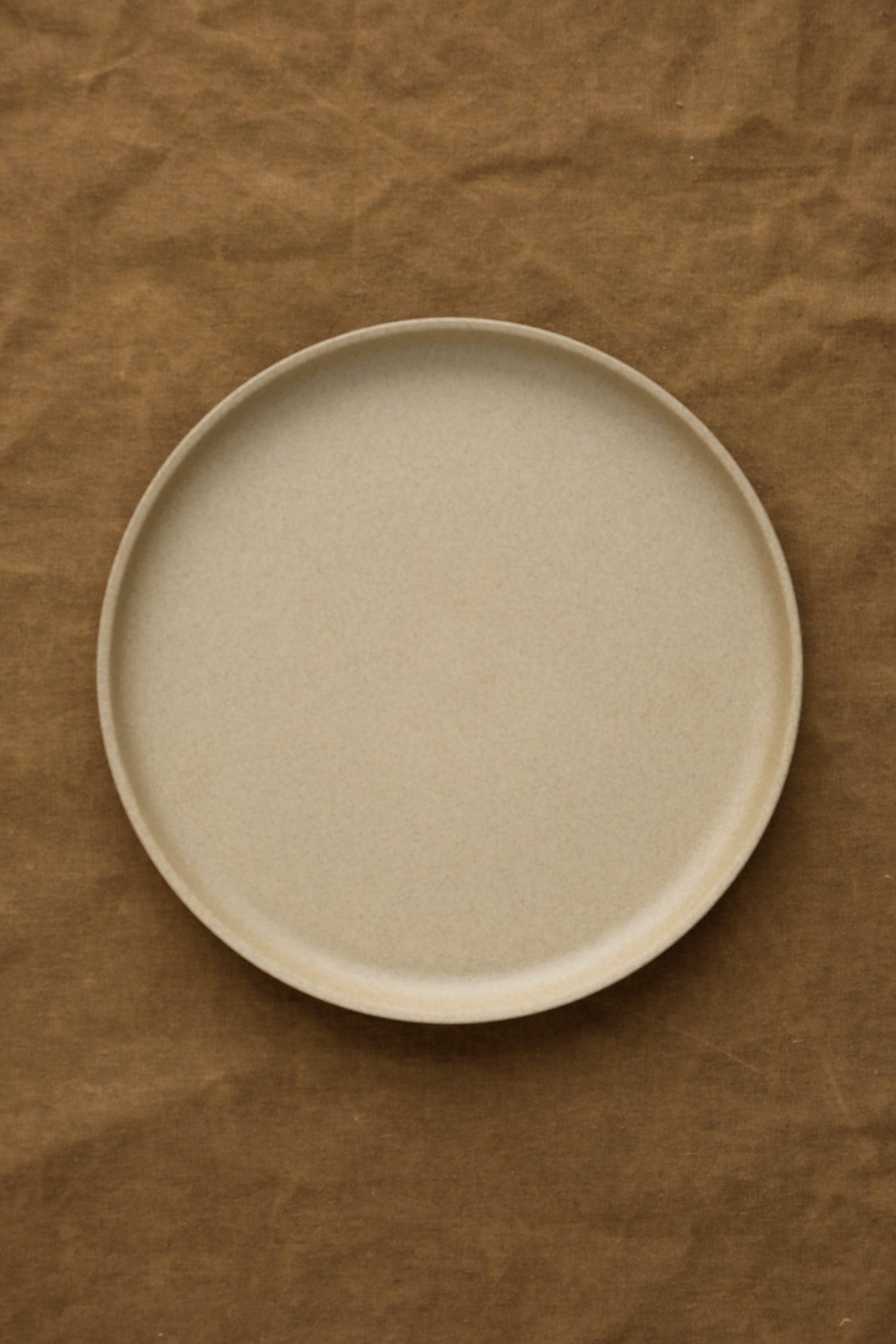 Hasami Porcelain Home Kitchen Dishware 8.5" Small Plate Natural / 8 5/8" D X 7/8" H