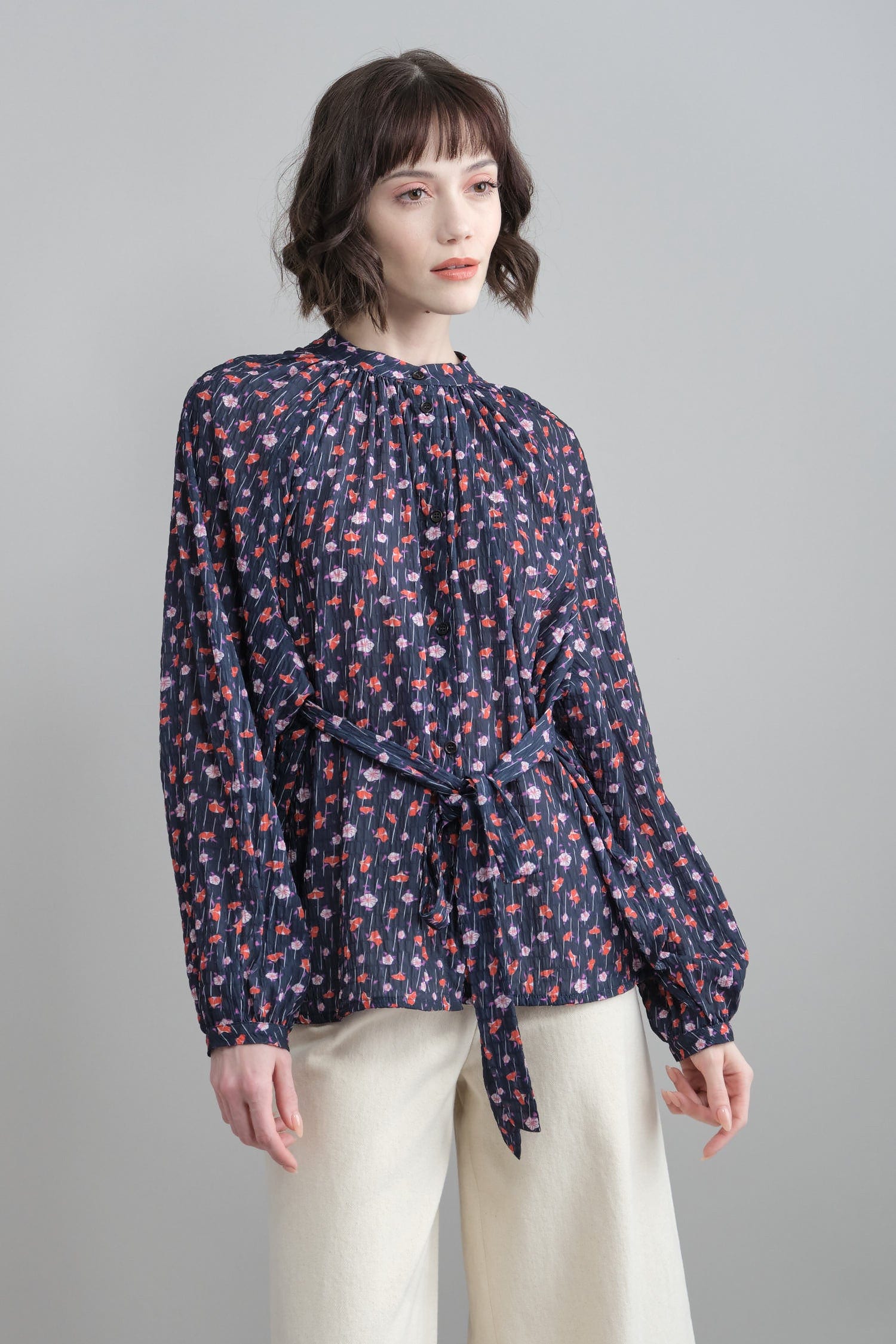 Leaf Blouse in Navy Flower Print