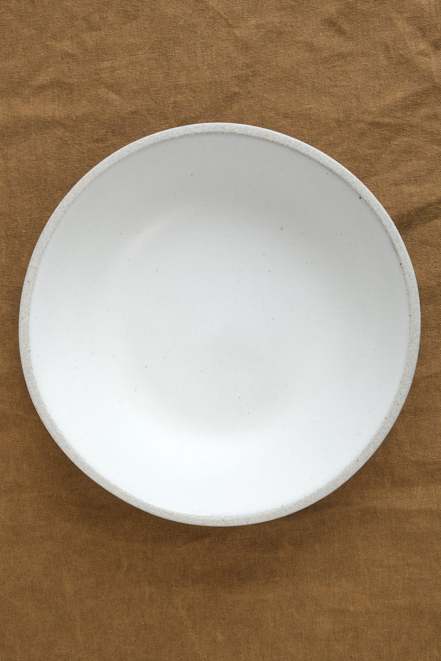Humble Ceramics Home Kitchen Serving Designer Bowl Greystone/Snow White / 15" Dia X 5" H