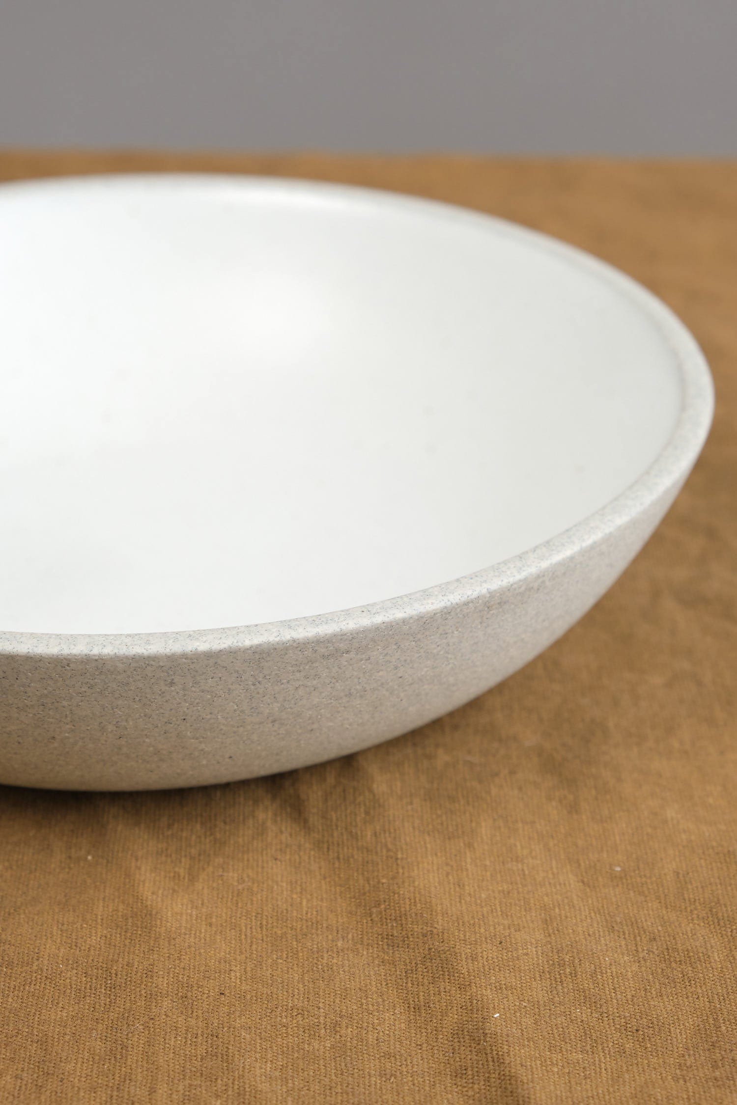 Humble Ceramics Home Kitchen Serving Designer Bowl Greystone/Snow White / 15" Dia X 5" H