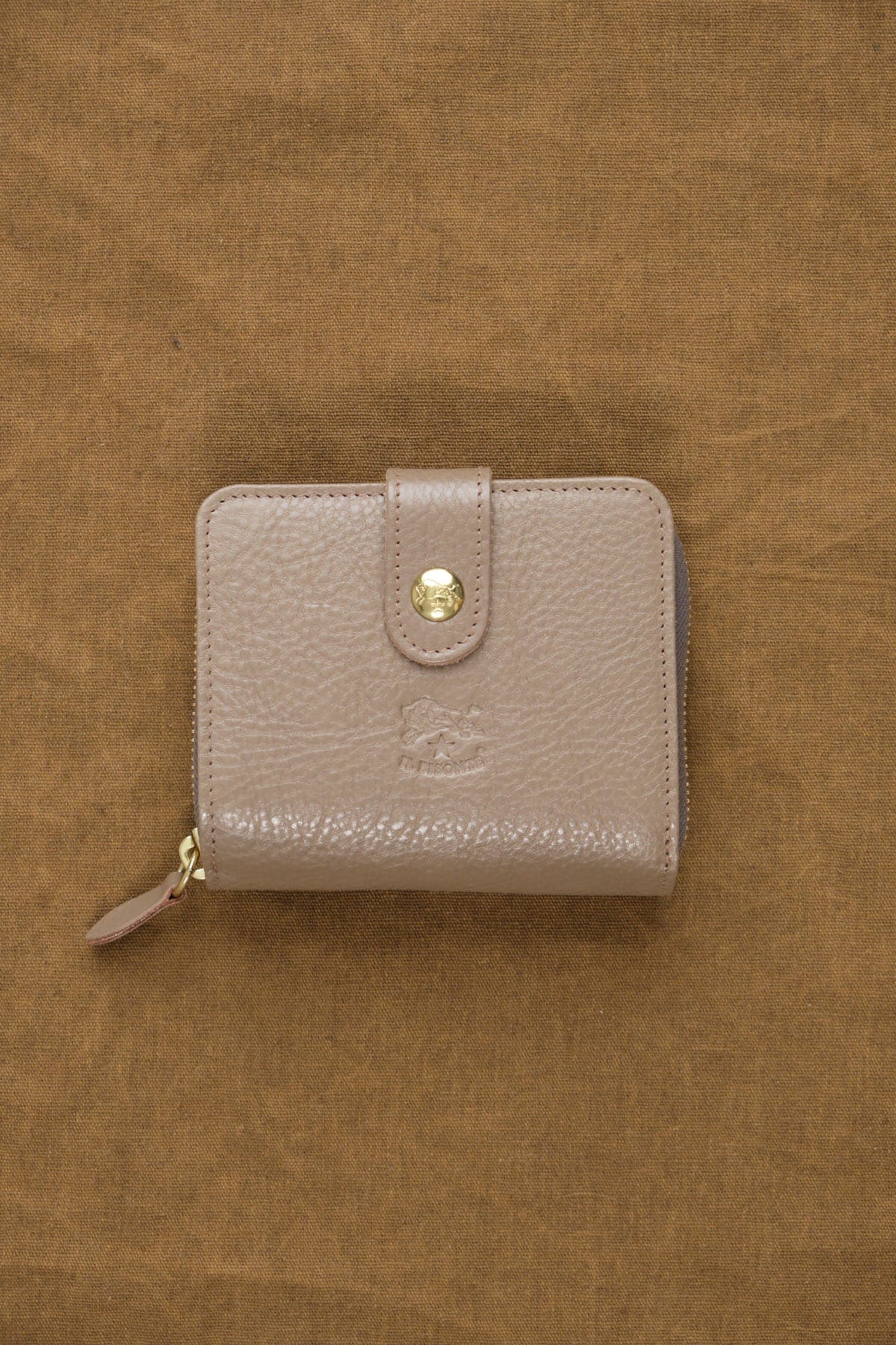 Il Bisonte Accessories Wallets Medium Classic Zip Wallet in Tortora Tortora / 4.5" W X 4" H X 1" D