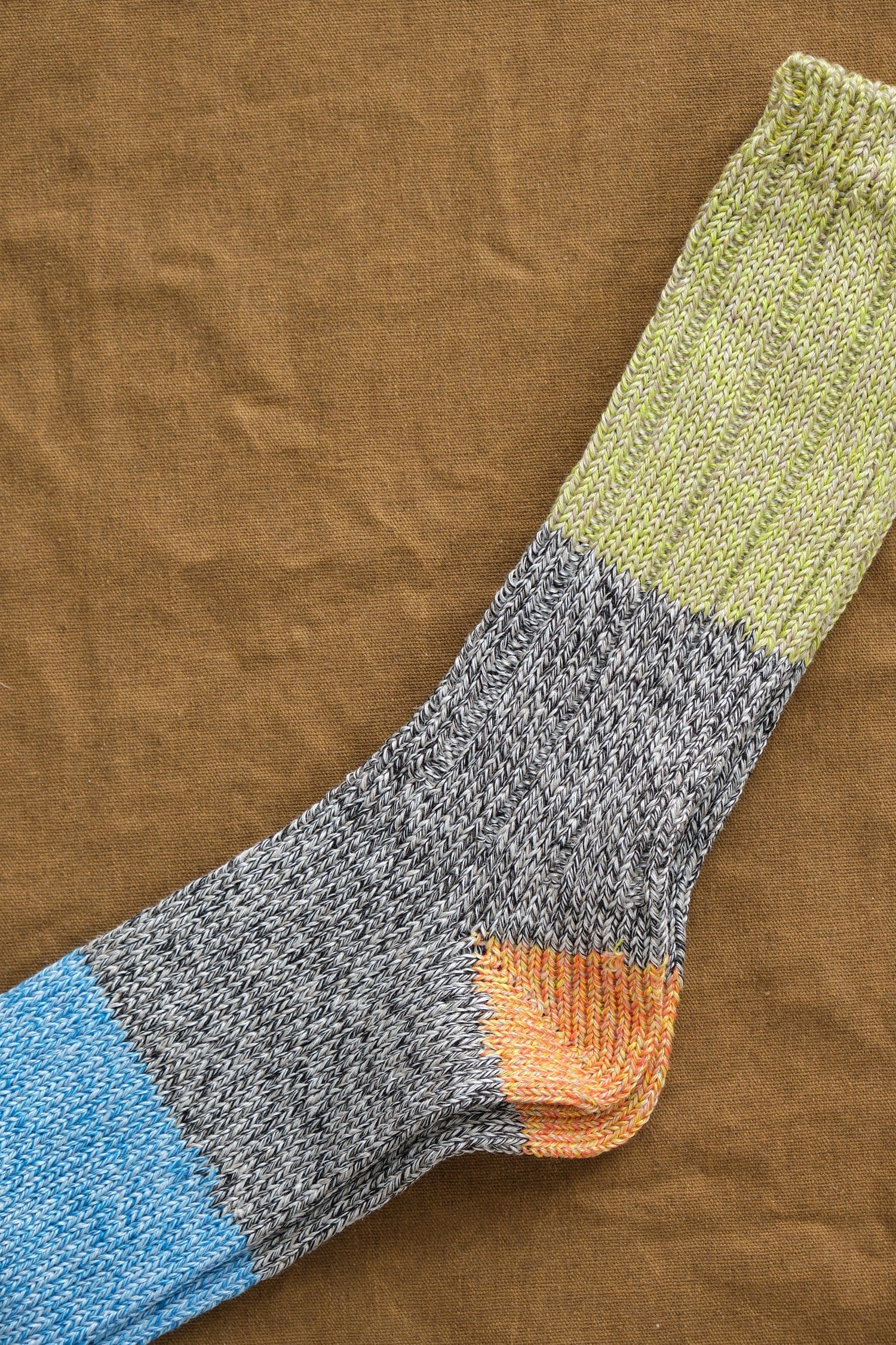 Kapital Accessories Socks and Tights 56 Yarns Linen Grandrelle Socks in Yellow Green