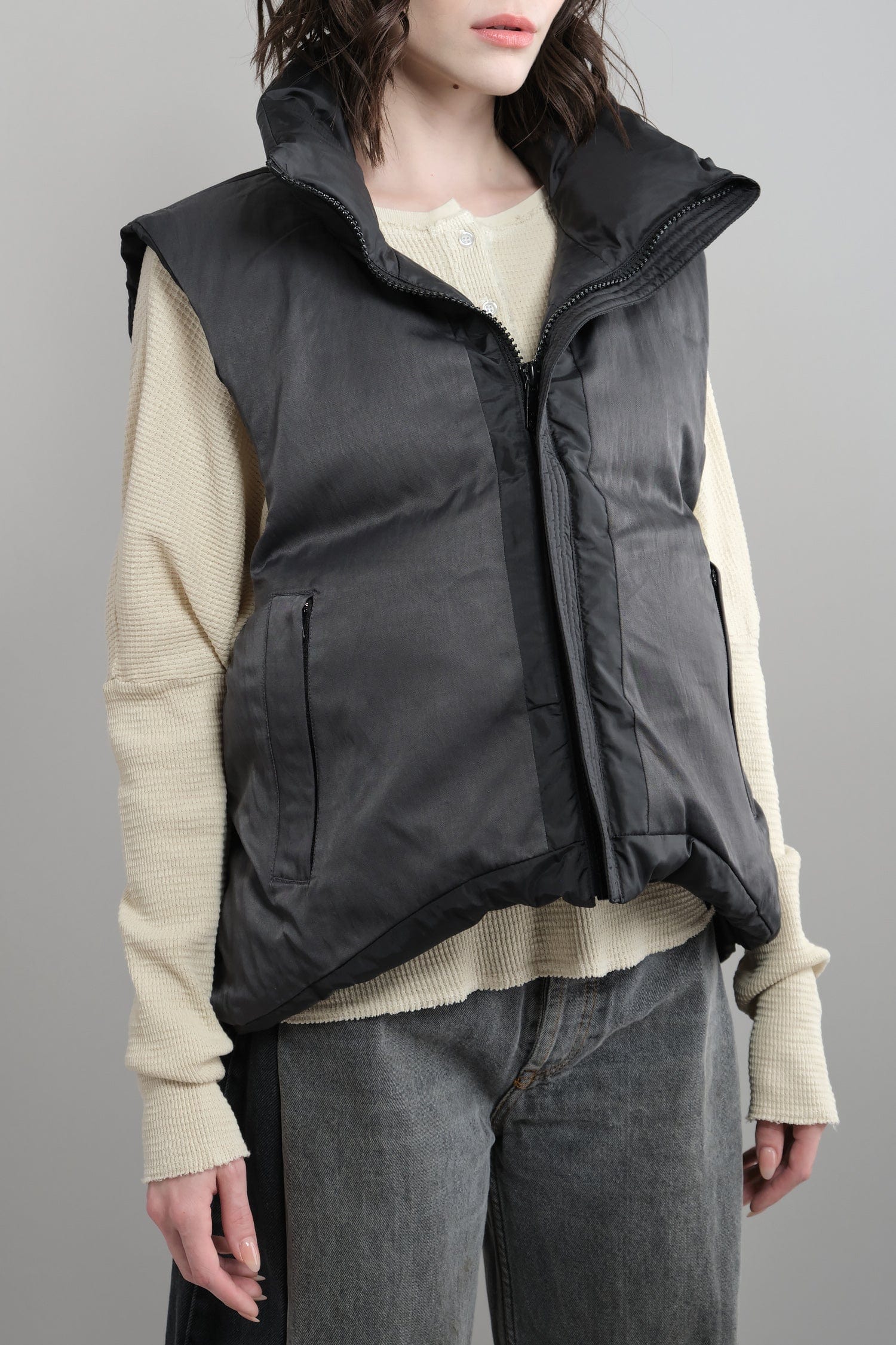 Reversed Rip Stop Nylon Down BURGER KEEL Vest