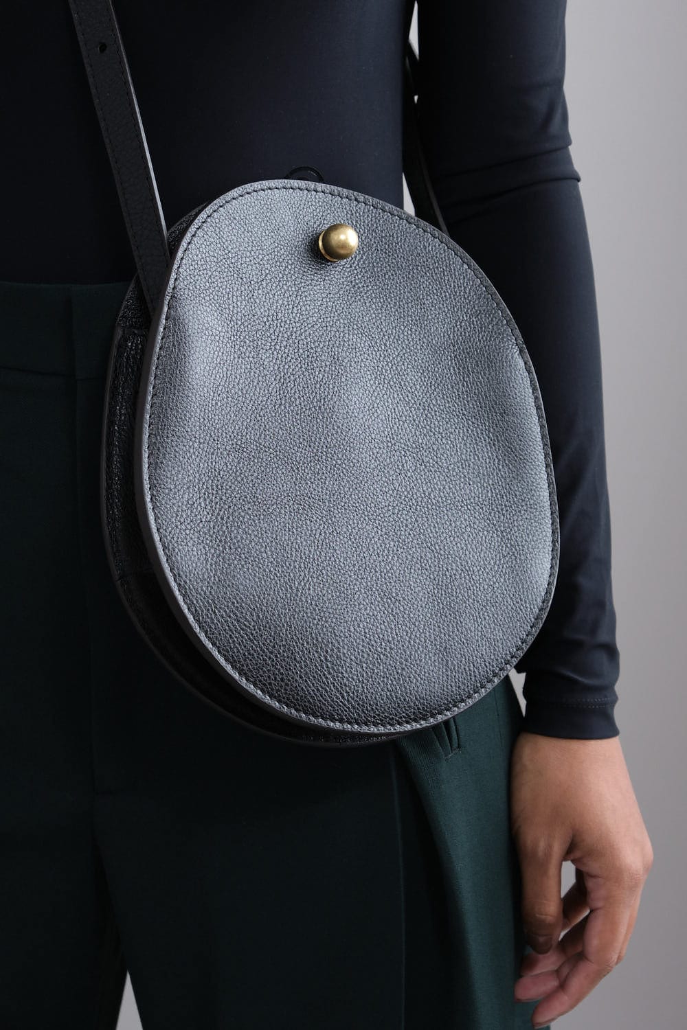 Close up of Eggi Bag in Black