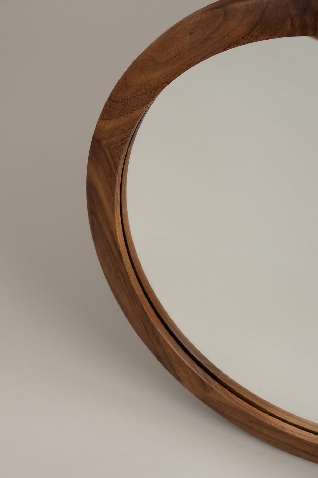 Lostine Home Mirrors Medium Sophia Mirror Walnut / 18.5" W X 29" L X 1" H