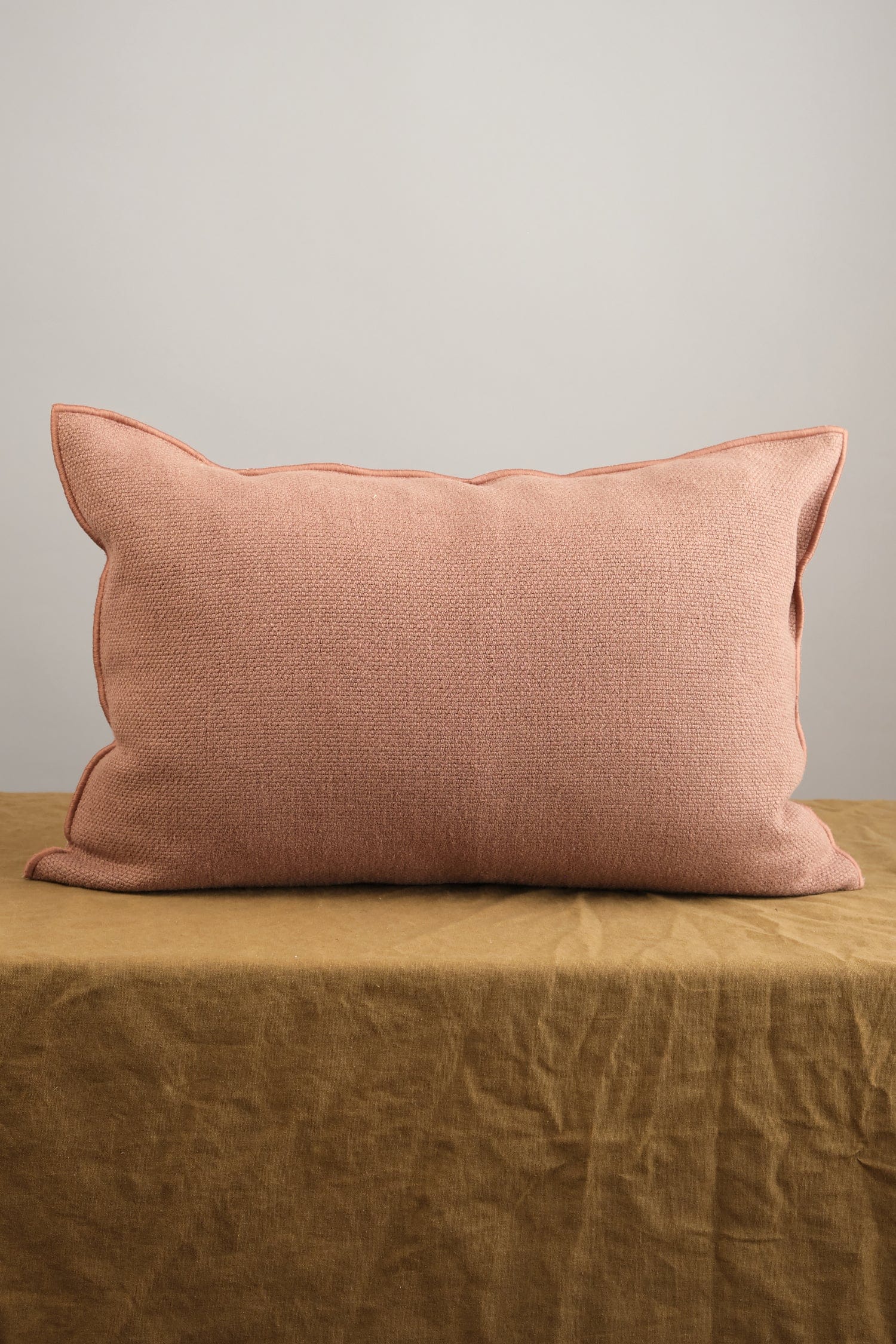 Maison De Vacances Home Pillows 16" X 24" Canvas Vice Versa Cushion in Argile Argile / 16" X 24"