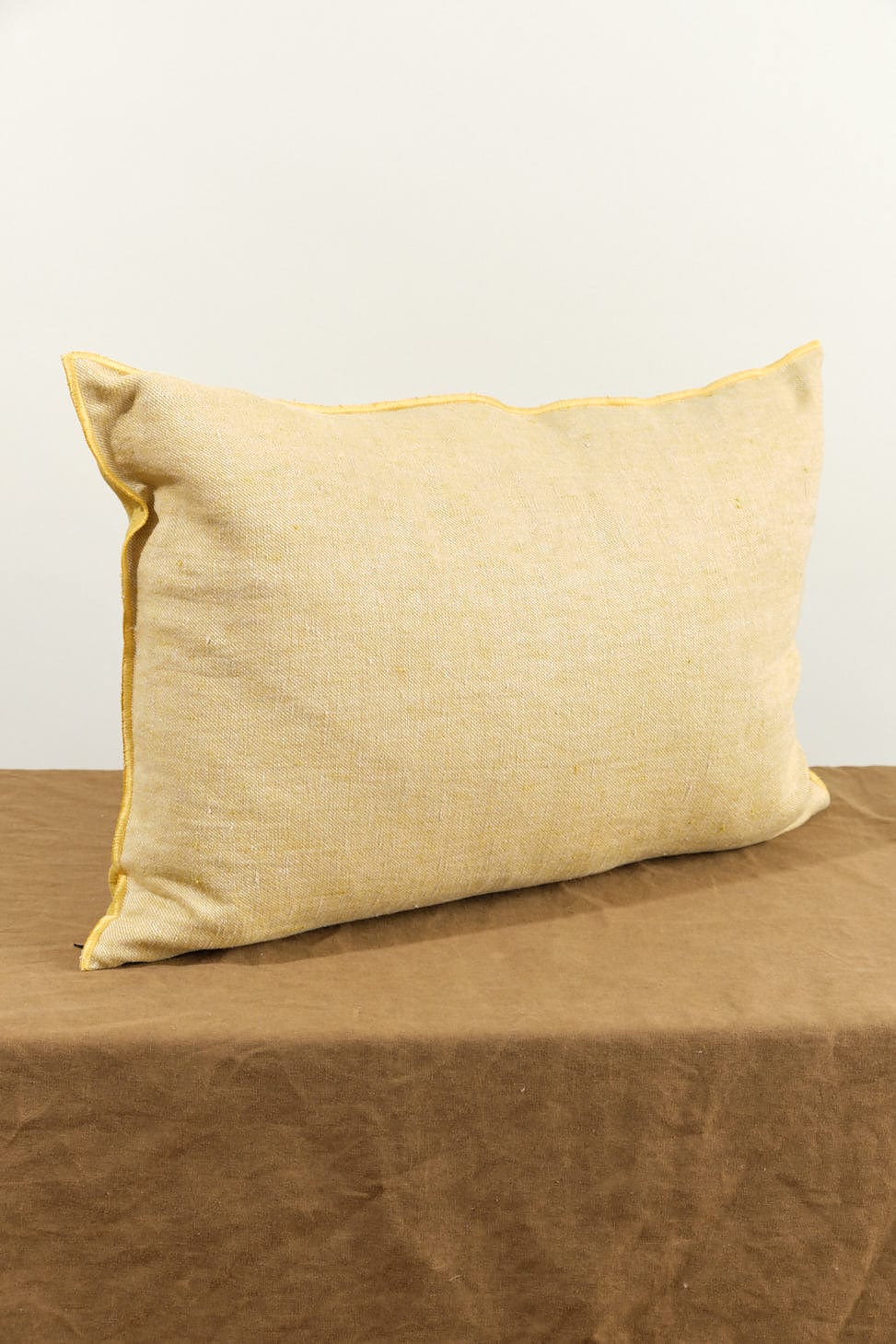 Maison De Vacances Home Pillows 16" X 24" Washed Linen Vice Versa Cushion in Ocre Ocre/Givre / 16" X 24"
