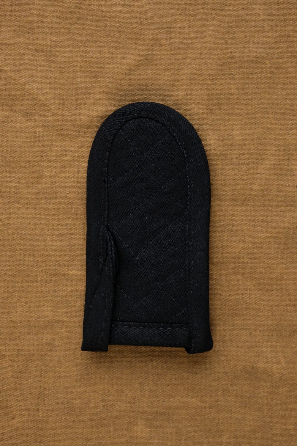 Mi Cocina Home Kitchen Trivets Pan Handle Holder Black Denim / 5.5" L X 3" W