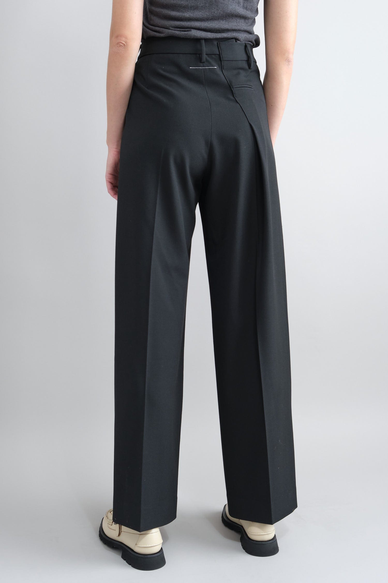 Back of Wide-Leg Trouser in Black