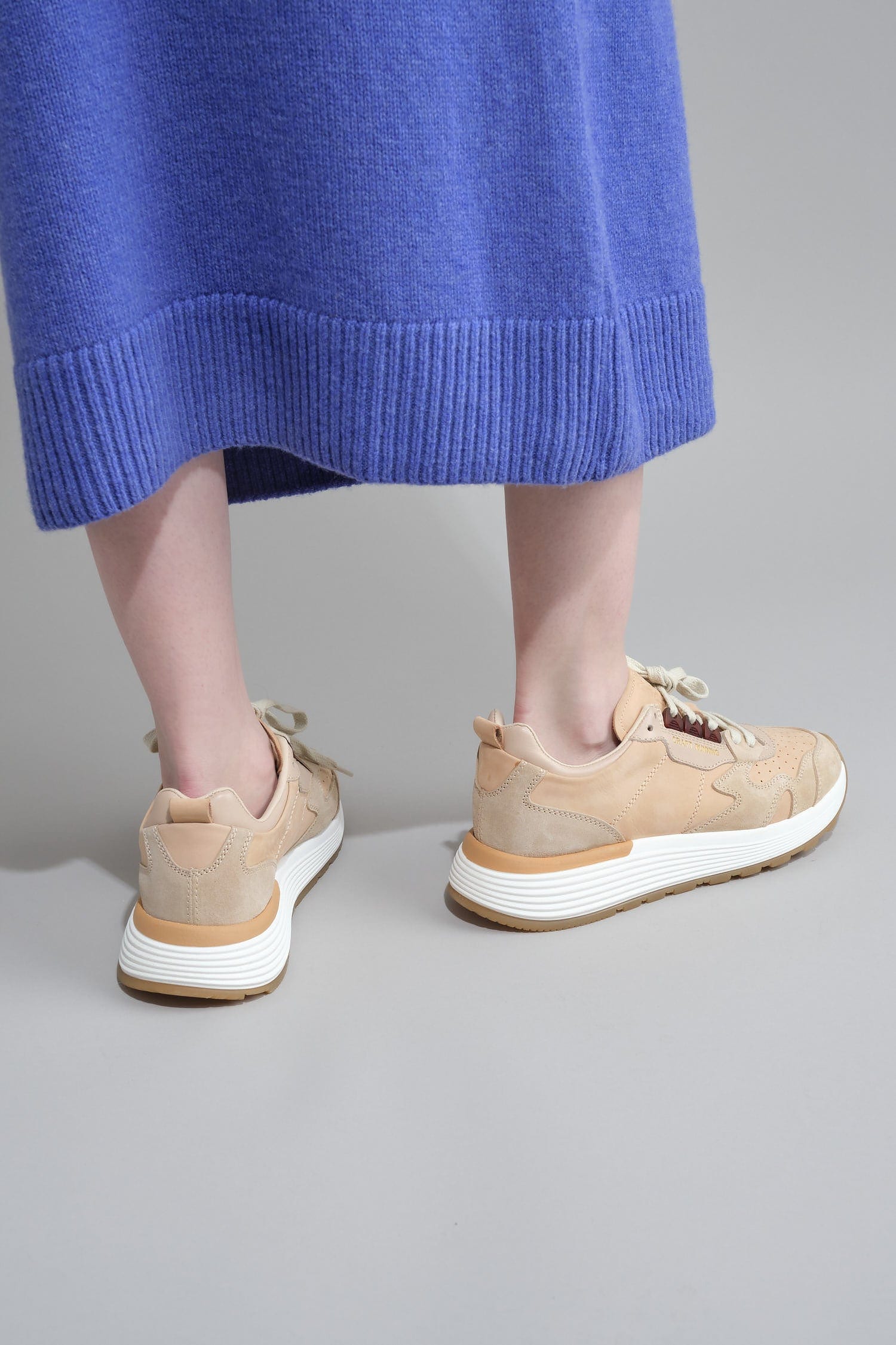 Back of Moma Crafts Running Sneakers