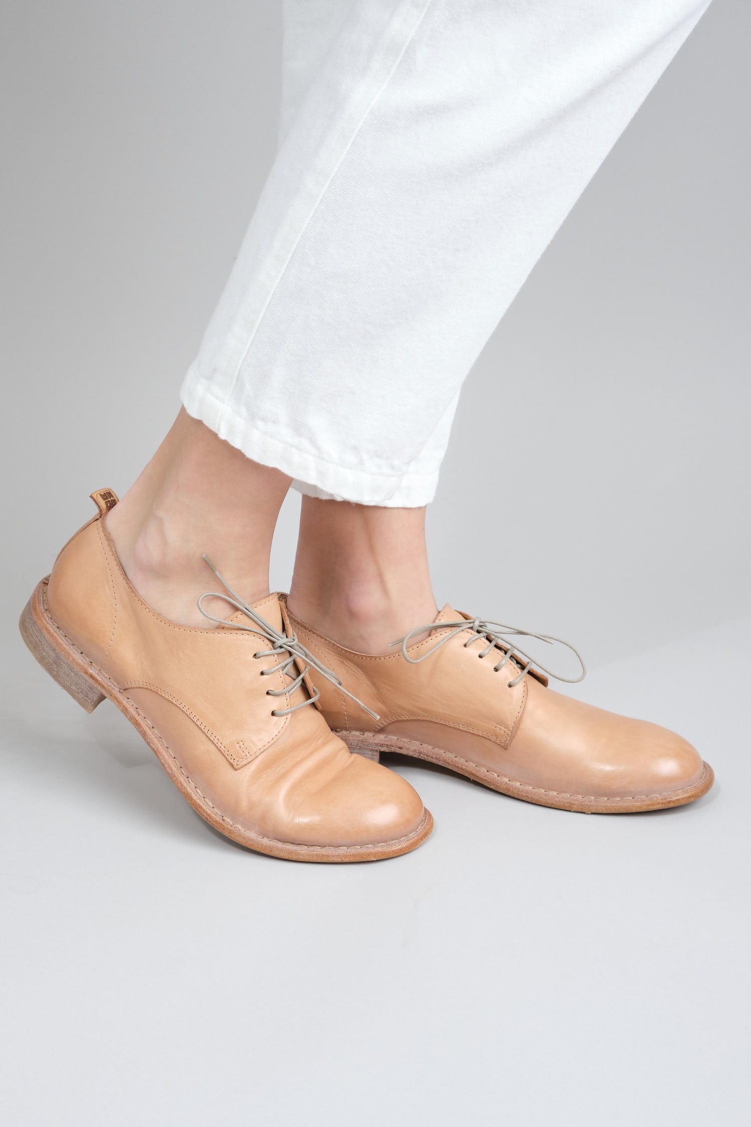 Moma Shoes Accessories Womens Shoes Lace up Leather Shoes in Pralina