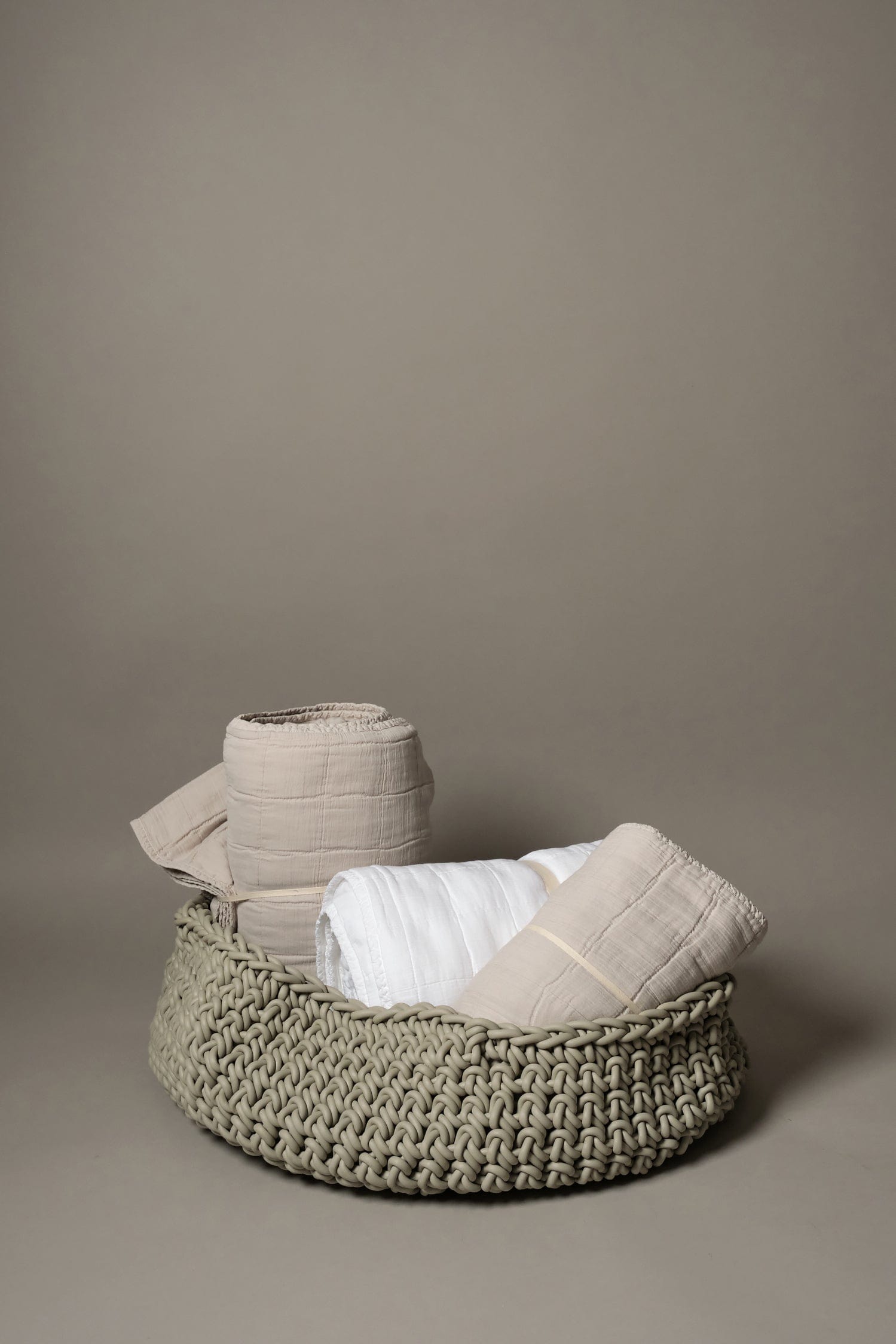 Neo Home Baskets XLarge Classico Basket in Ecru Ecru / 12" H x 27.5" D