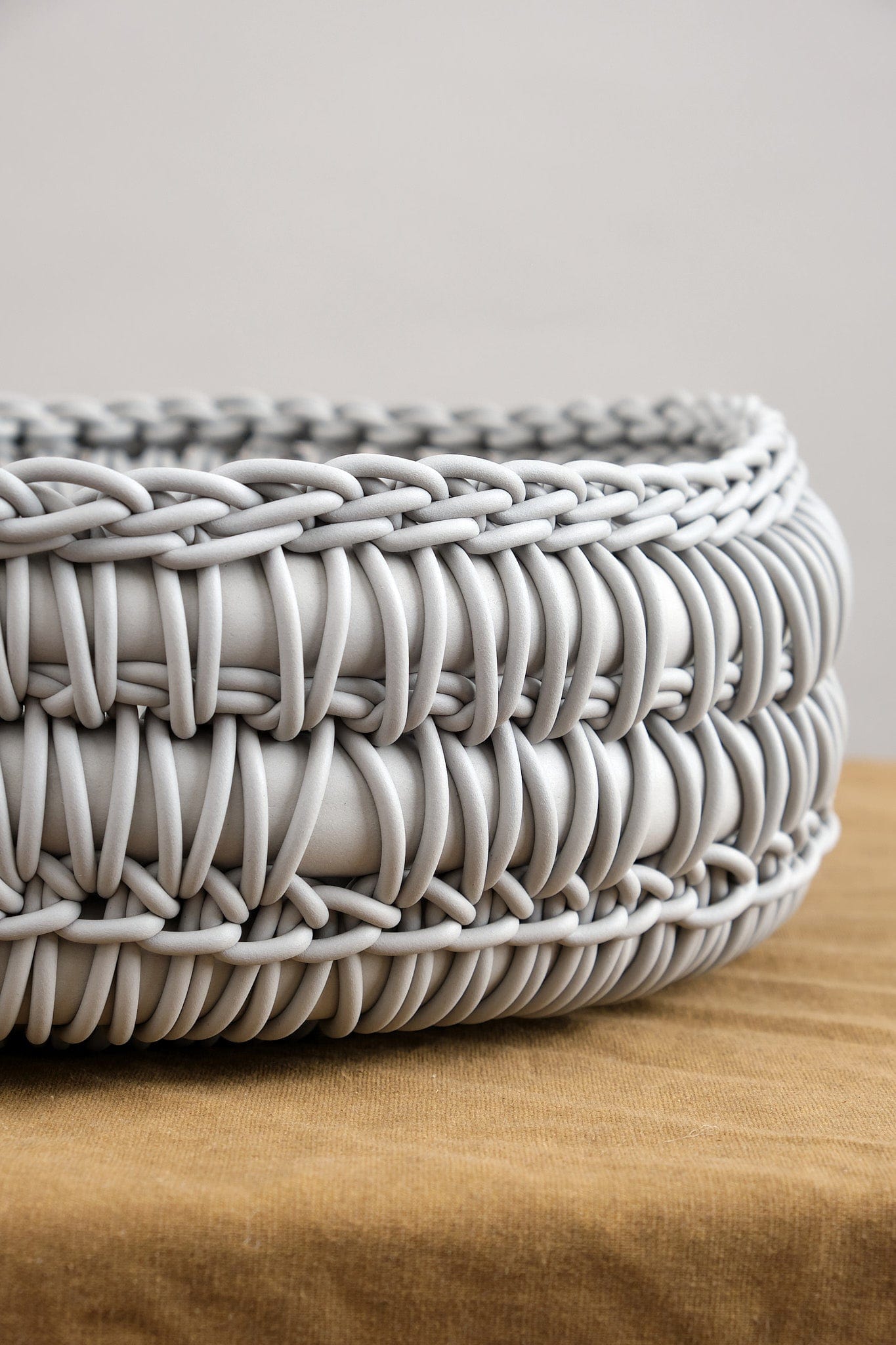 Neo Home Baskets N26 NIDO Basket Pearl Grey / 14" D X 5" H