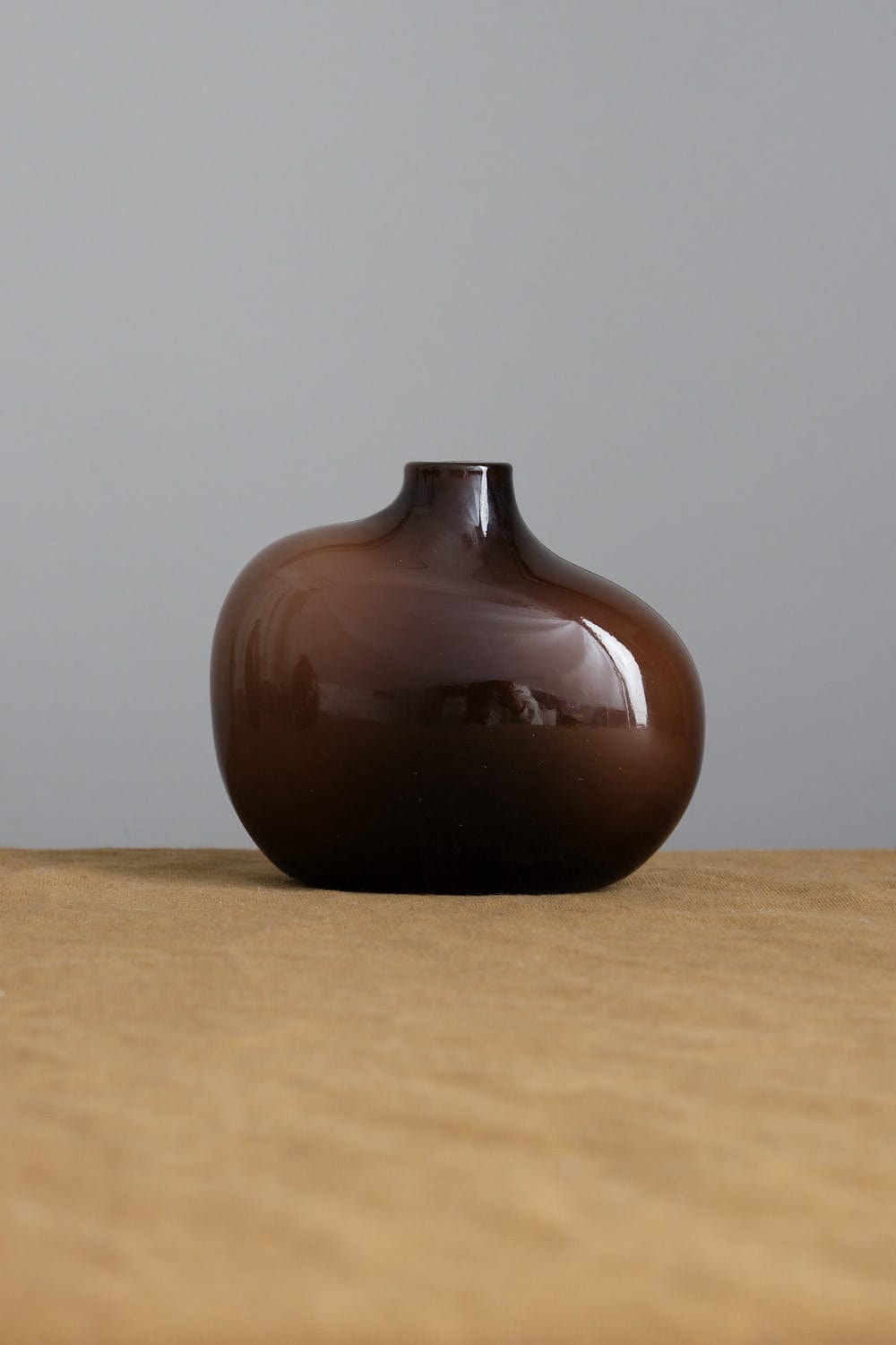 Kinto Home Kitchen Vases Sacco Vase Glass 01 Brown