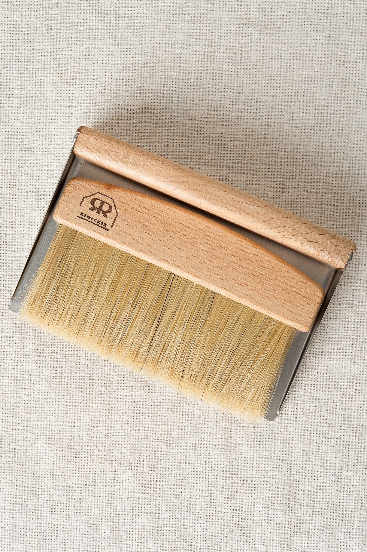 ReDecker Home Cleaning Tools Table Sweeping Set in Beechwood Beechwood / 6" W X 4.25" L X 1.5" H