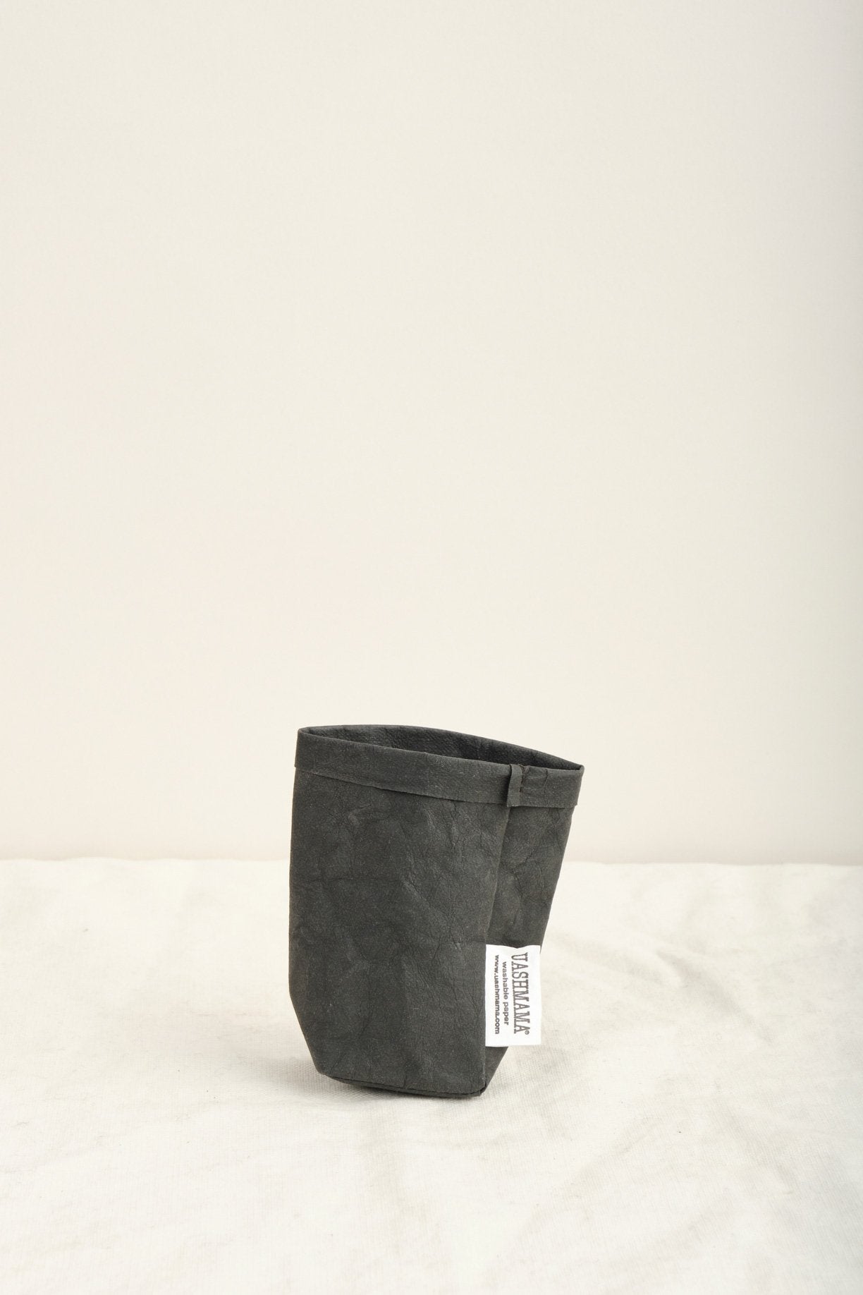 Uashmama Piccolo Paper Bag In Dark Grey