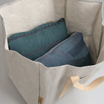 Wood Bag with pillows