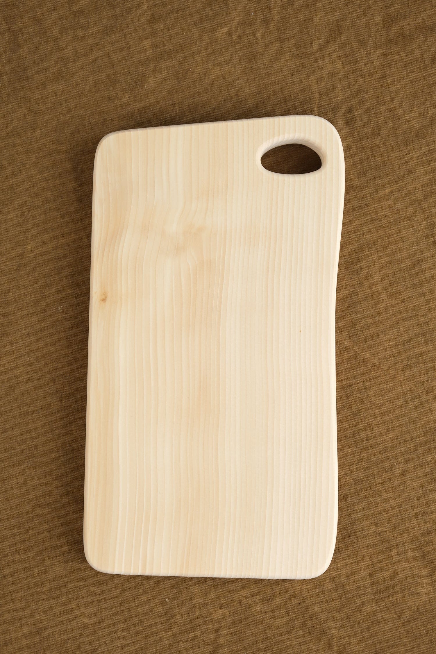 Woodpecker Home Kitchen Cutting Boards Medium Ginkgo Chopping Board with Hole Gingko Wood / 13" W X 7" L X 1" H