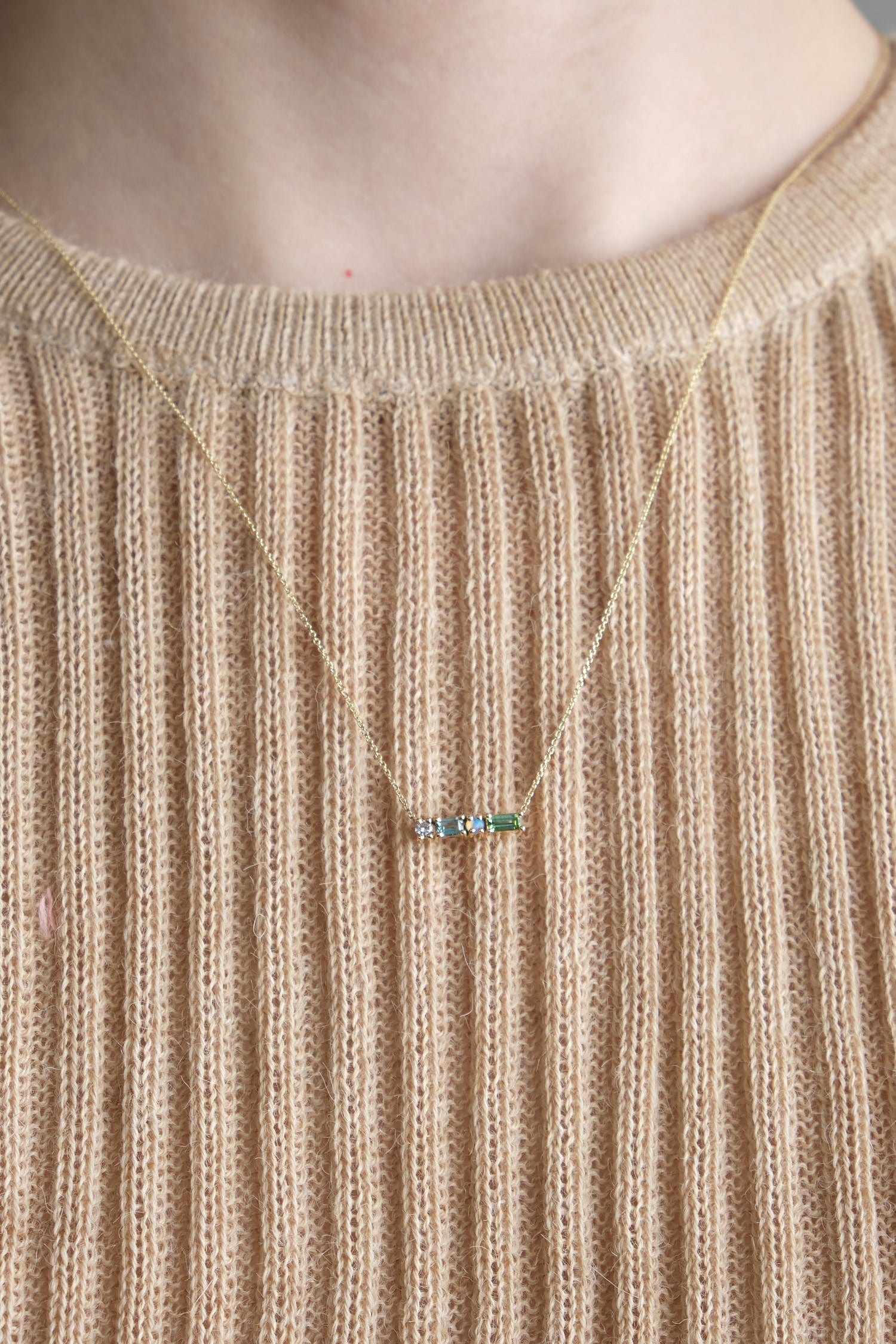 WWAKE Jewelry Necklaces Pillar Necklace Green Tourmaline / 18" Chain