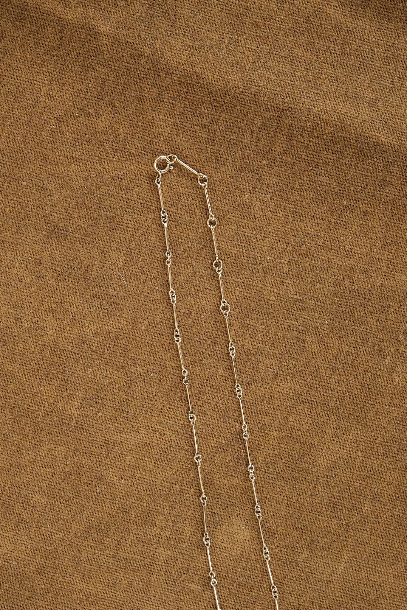 Small Bar Chain WWAKE