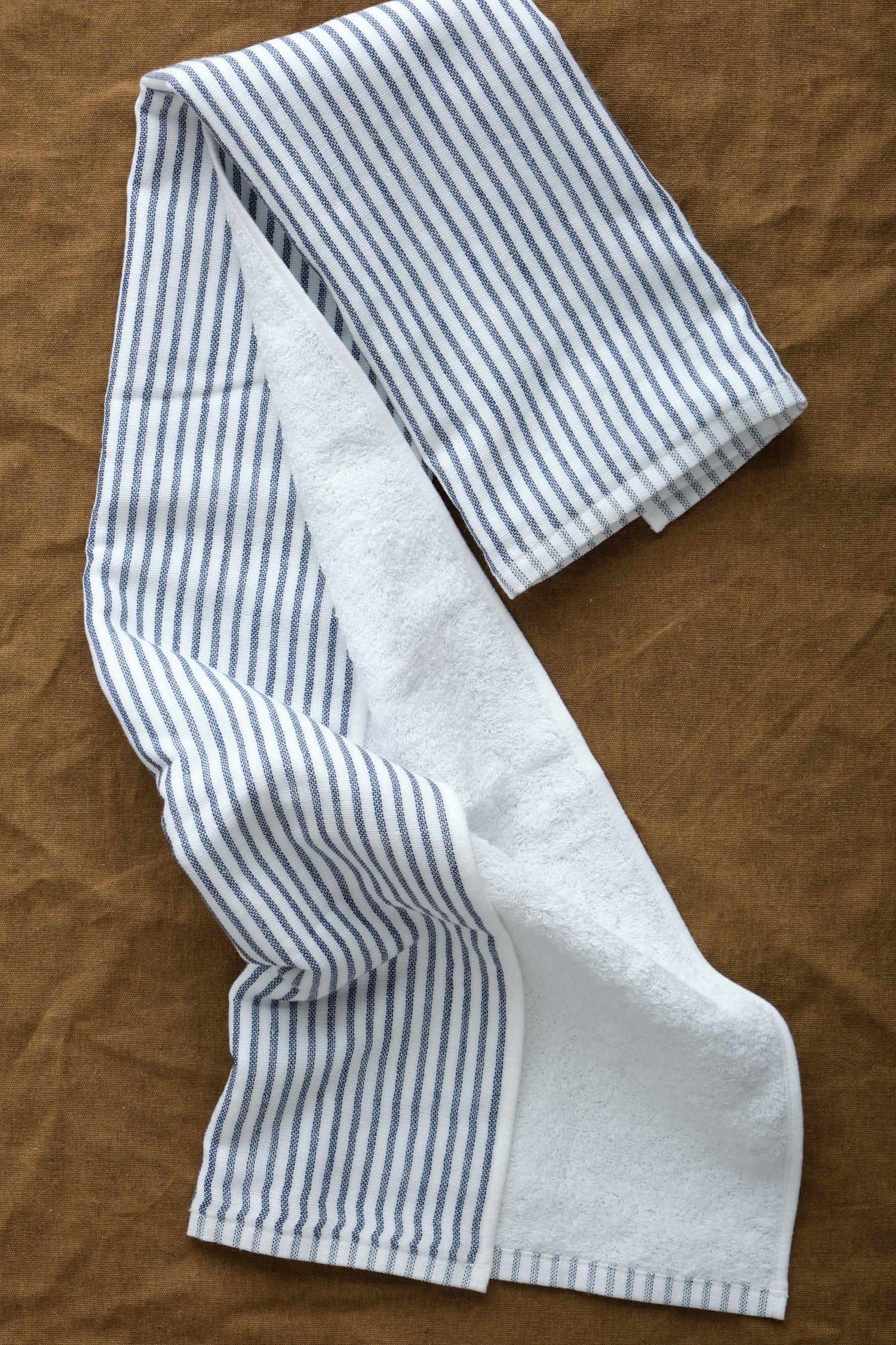 Yoshii Home Bath Textiles Shirt Stripe Hand Towel ADB / 13.4" L X 31.5" W