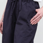 Pocket view of Elastic Straight-Legged Trouser