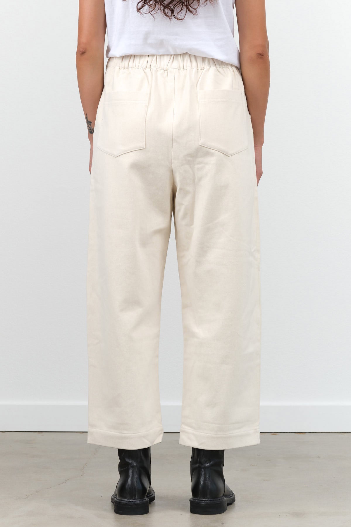 7115 by Szeki Brand Fall Signature Curved Legged Trouser Wie Leg Pant with Elasticated Waistband in Off White Cream