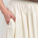 Pocket view of Papery Elastic Prairie Skirt in Off-White