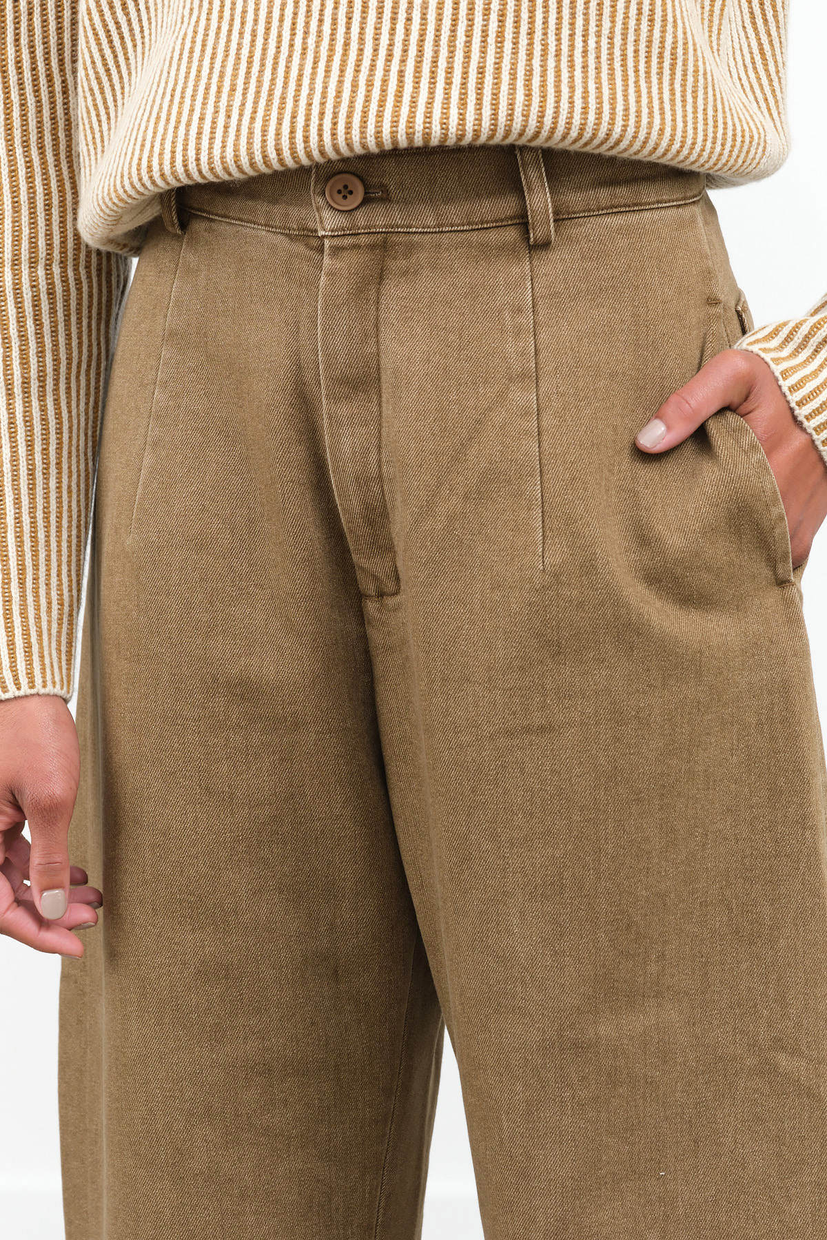 Washed Walnut Sand-Washed Tailored Curve Legged Trouser by 7115 by Szeki