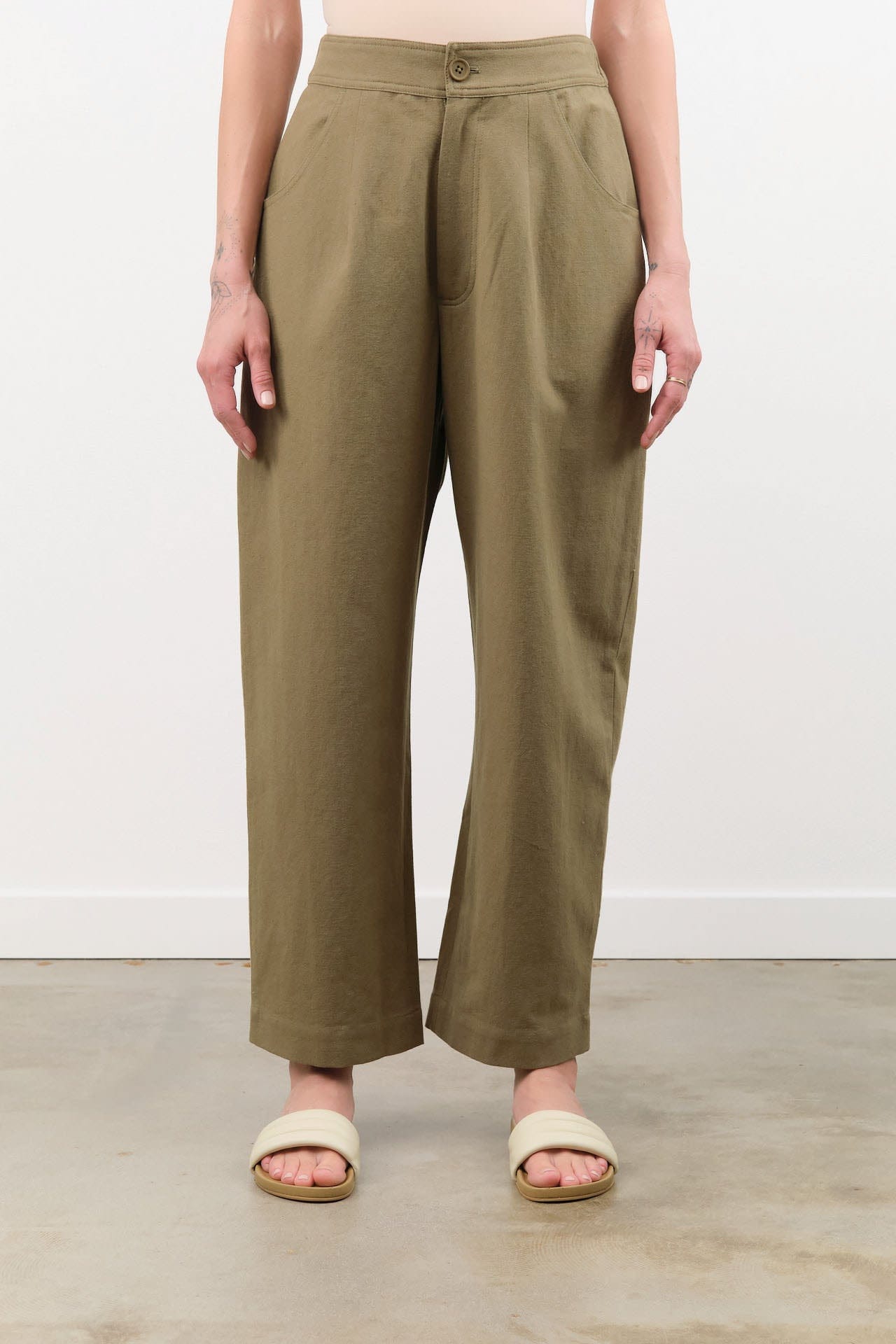 7115 by Szeki Apparel Womens Pants Signature Curve Legged Trouser in Moss Brown