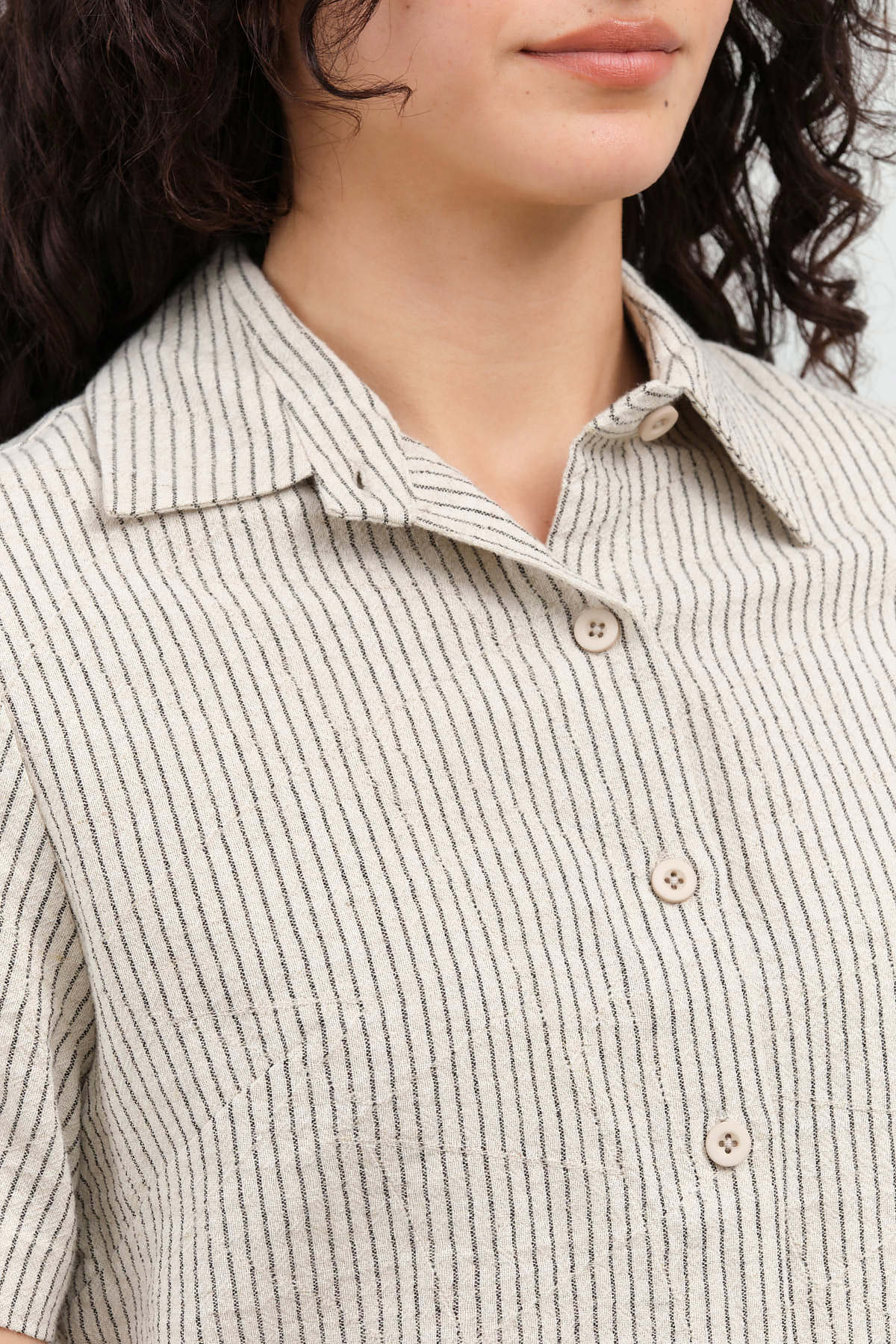 Collar view of Striped Short Sleeves Cropped