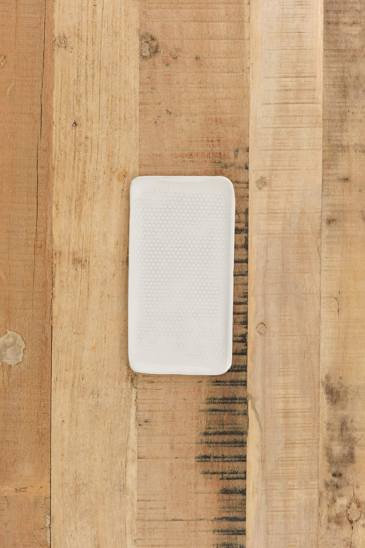 DBO Home Home Kitchen Serving B&B Honeycomb Rectangular Serveware Salt n Pepper