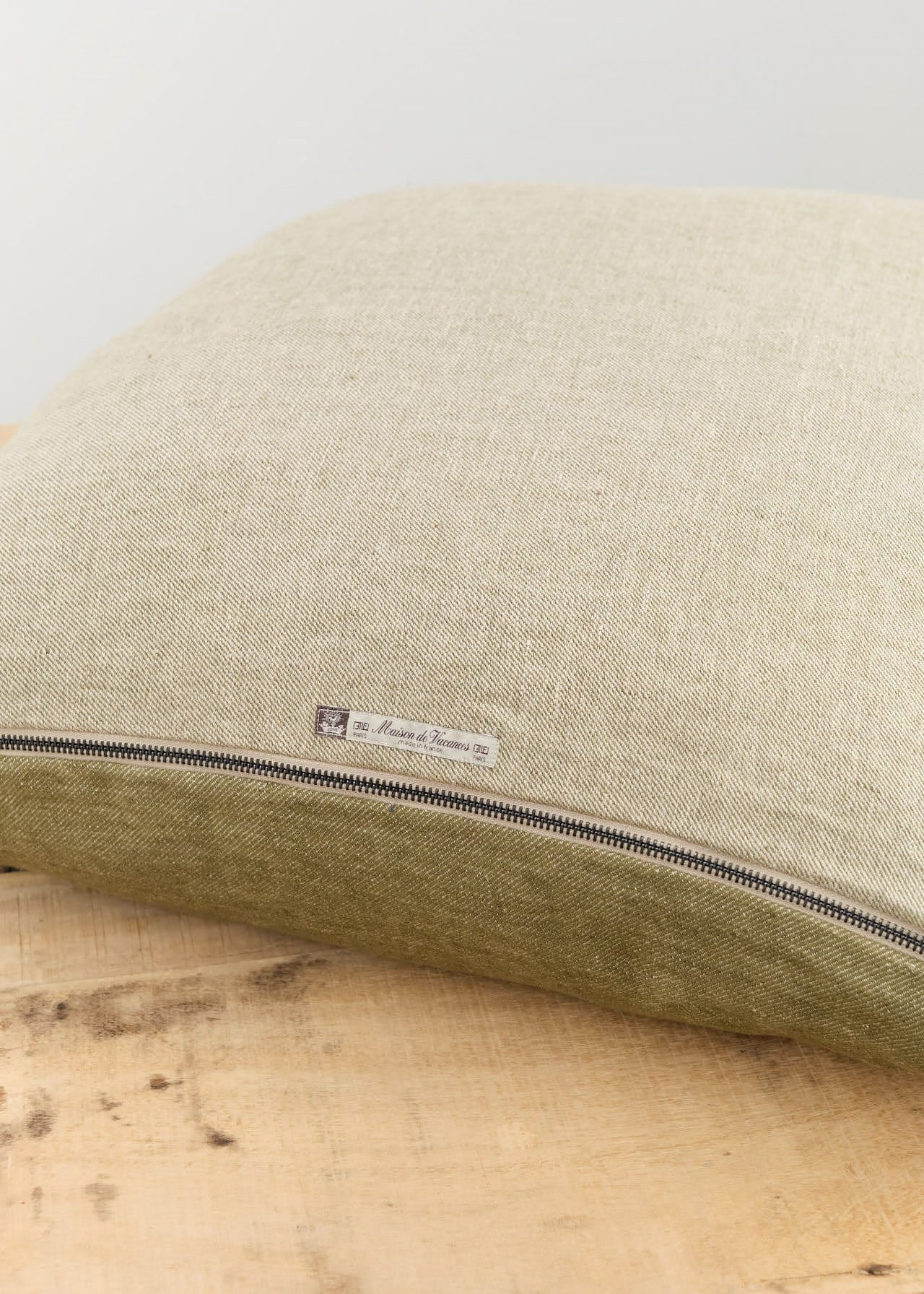 Maison De Vacances Home Pillows 26" X 26" Crumpled Washed Linen Vice Versa Cushion in Kaki Kaki/Givre / 26" X 26"
