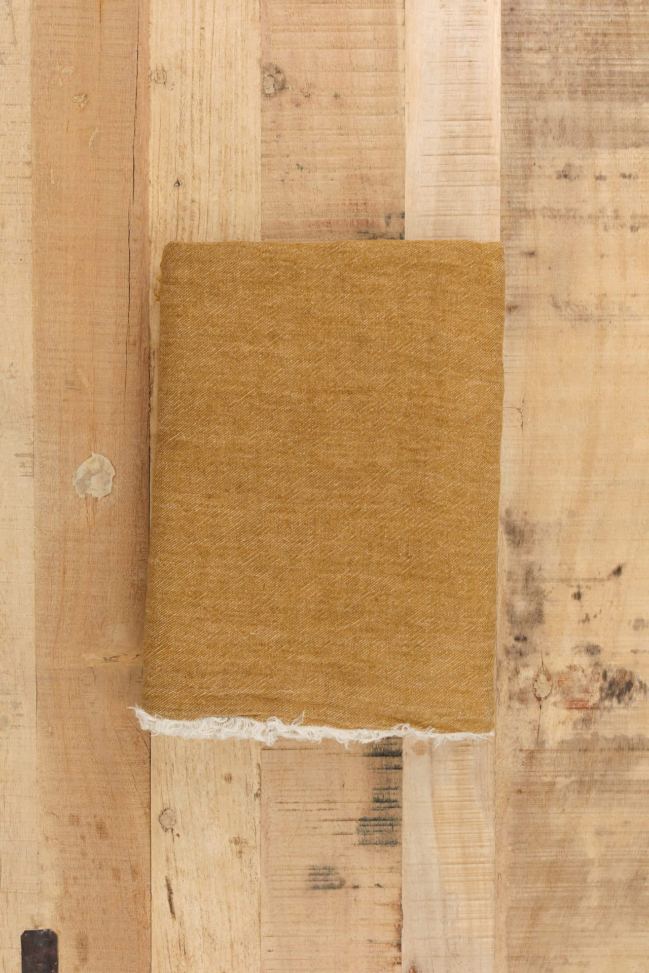 Maison De Vacances Home Throws Crumpled Washed Linen Vice Versa Fringed Throw in Havane Havane/Givre / 98.5" L X 55" W