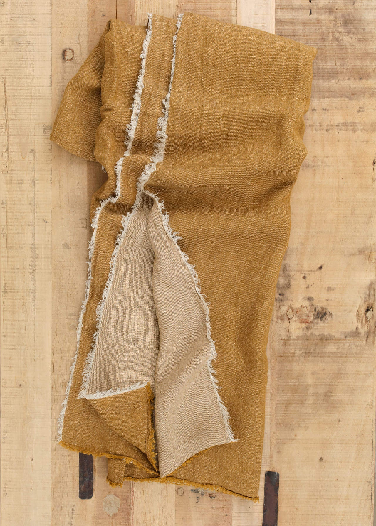 Maison De Vacances Home Throws Crumpled Washed Linen Vice Versa Fringed Throw in Havane Havane/Givre / 98.5" L X 55" W