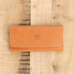 Il Bisonte Accessories Wallets Classic Continental Wallet in Naturale Naturale / 7.25" L X 3.75" W X 1" D