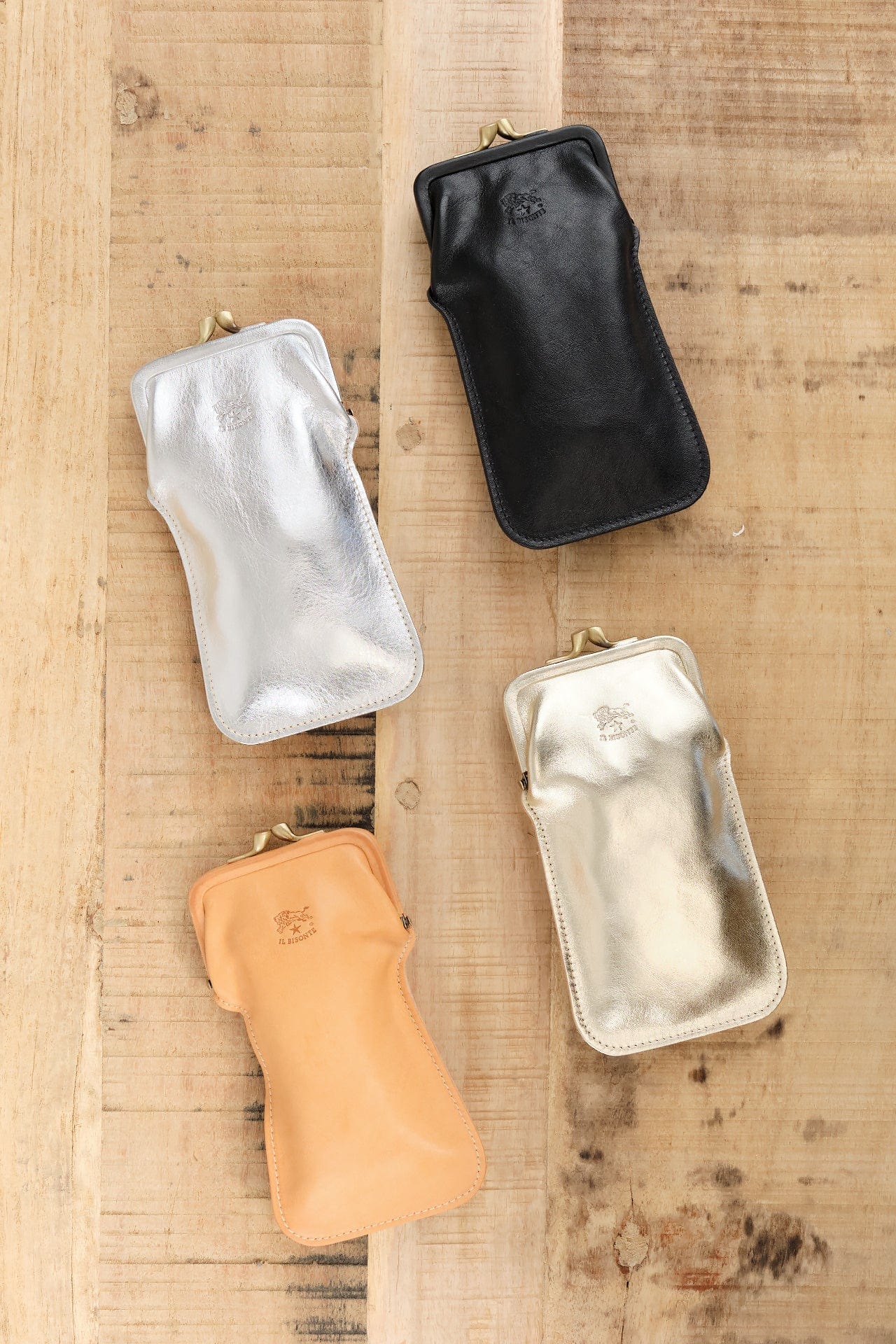 Il Bisonte Accessories Sunglasses Glasses Case in Platino Platino / 6.75" L X 3.5" H X .75" D