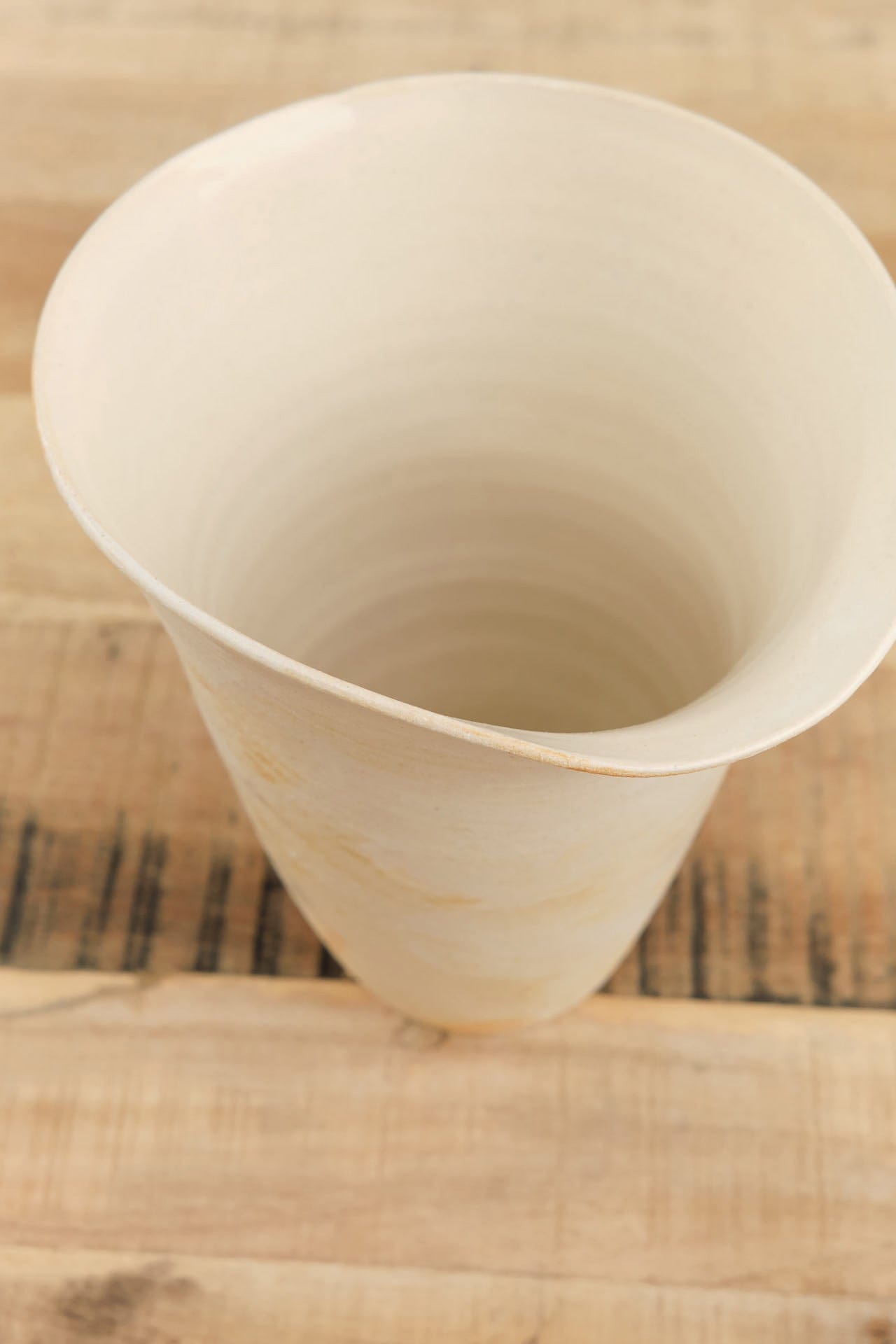 Kati Von Lehman Home Kitchen Pitchers Tall Lotus Water Pitcher White & Iron