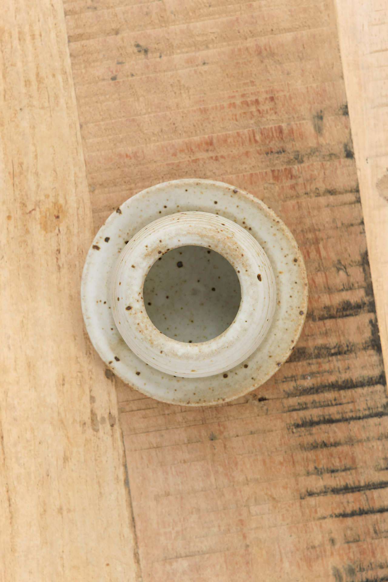 MH Ceramics Home Objects Harper Match Striker Alabaster / 4" Dia X 2.25" H