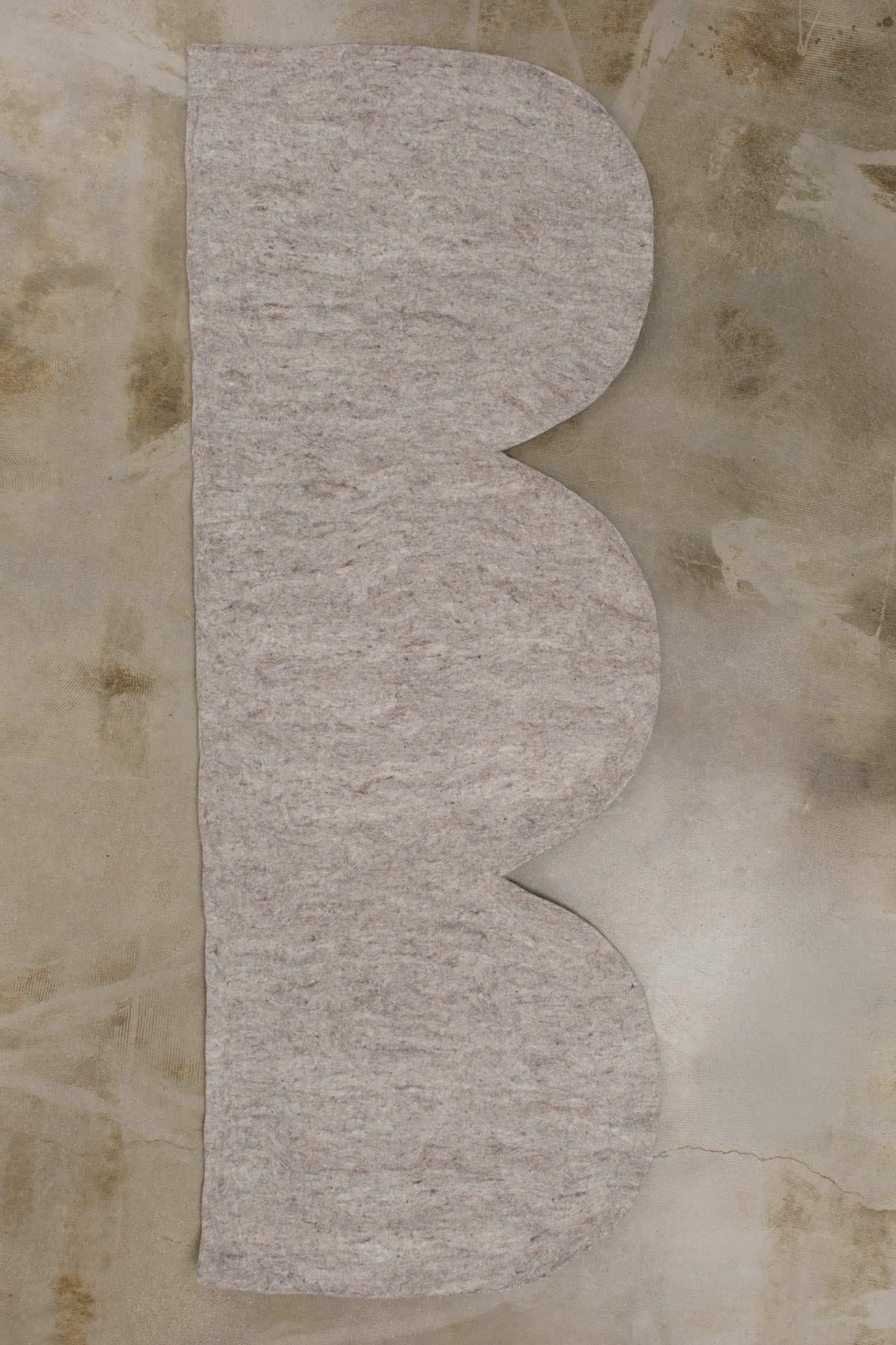 Muskhane Home Rugs Camino Rug Light Stone / 78.5" L X 29" W
