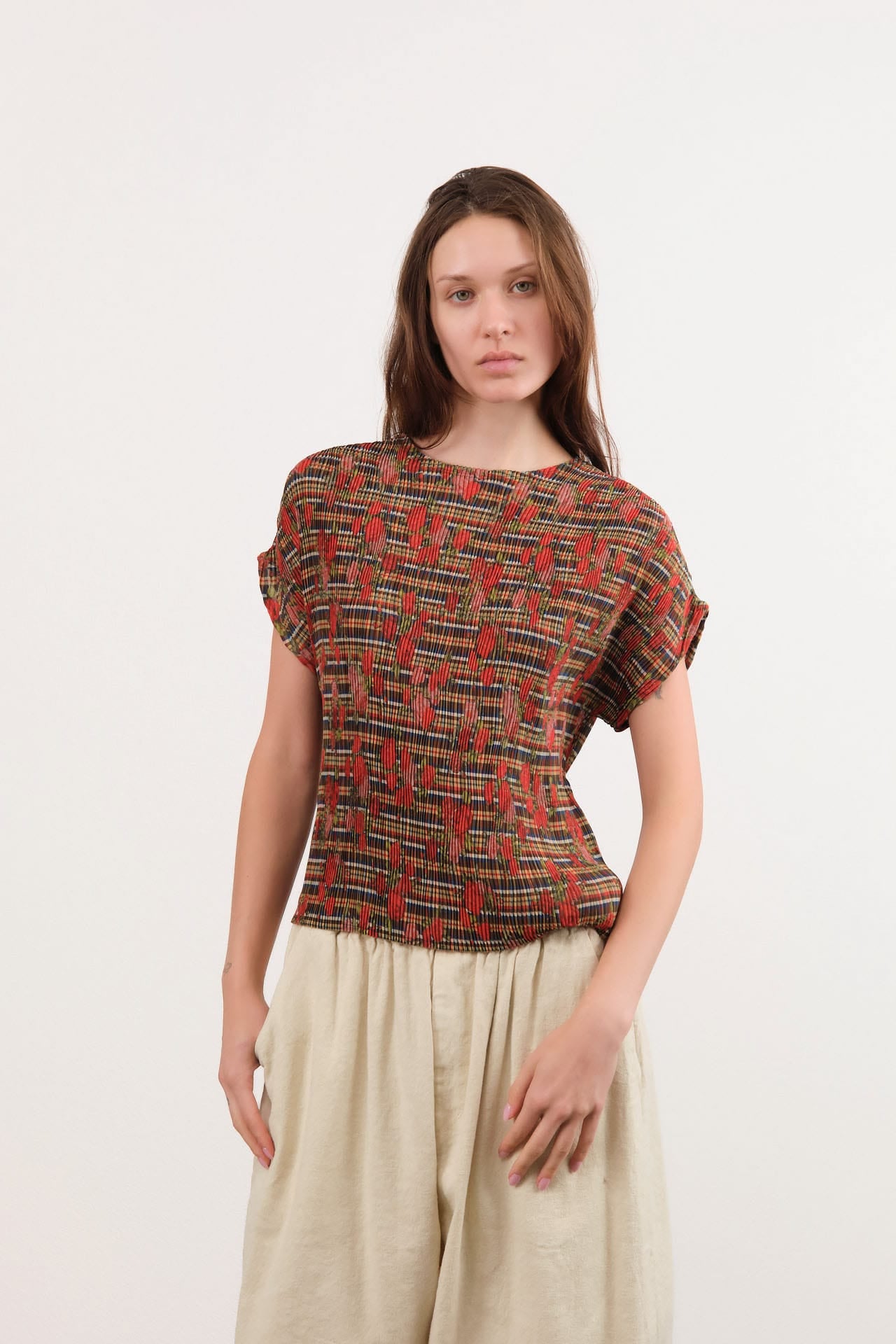 No. 6 Apparel Womens Blouses Nico Top in Rose Plaid