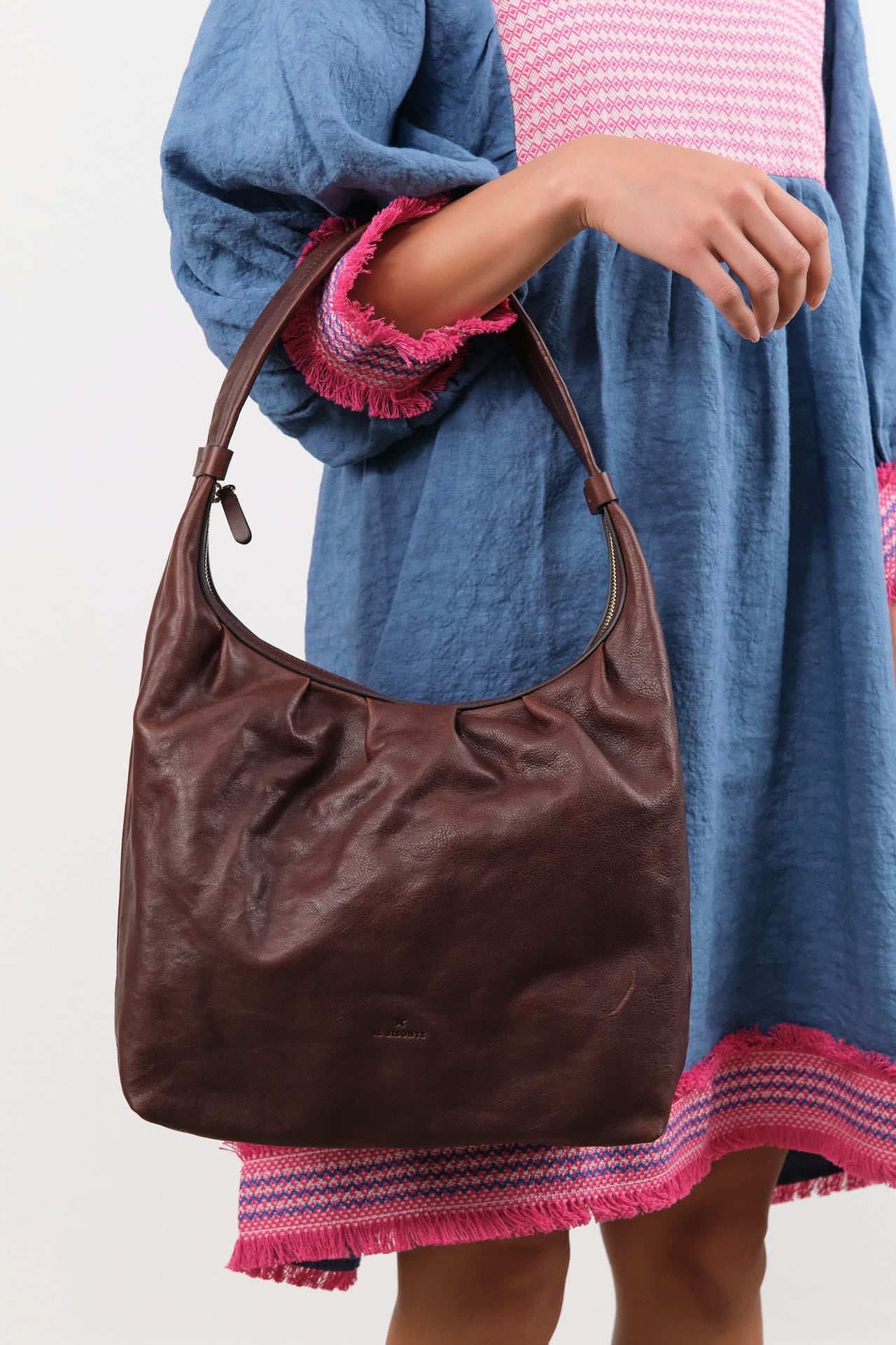 Il Bisonte Accessories Bags Accademia Hobo Shoulder Bag in Caffe Caffe / 12.5" L X 11.5" W X 4.25" D