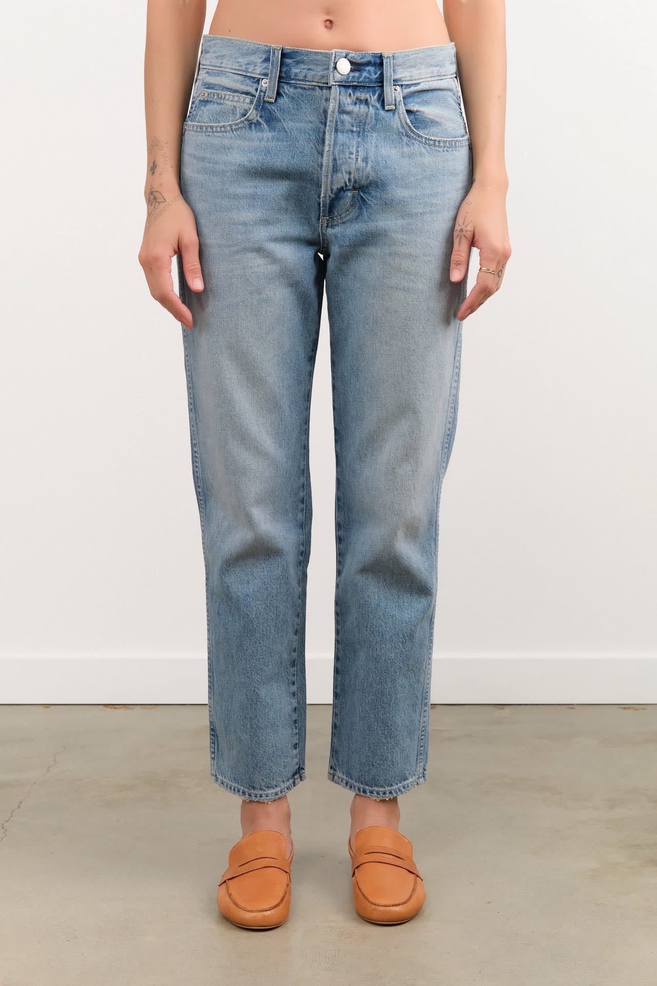Amo Denim Apparel Womens Denim 143 Jean